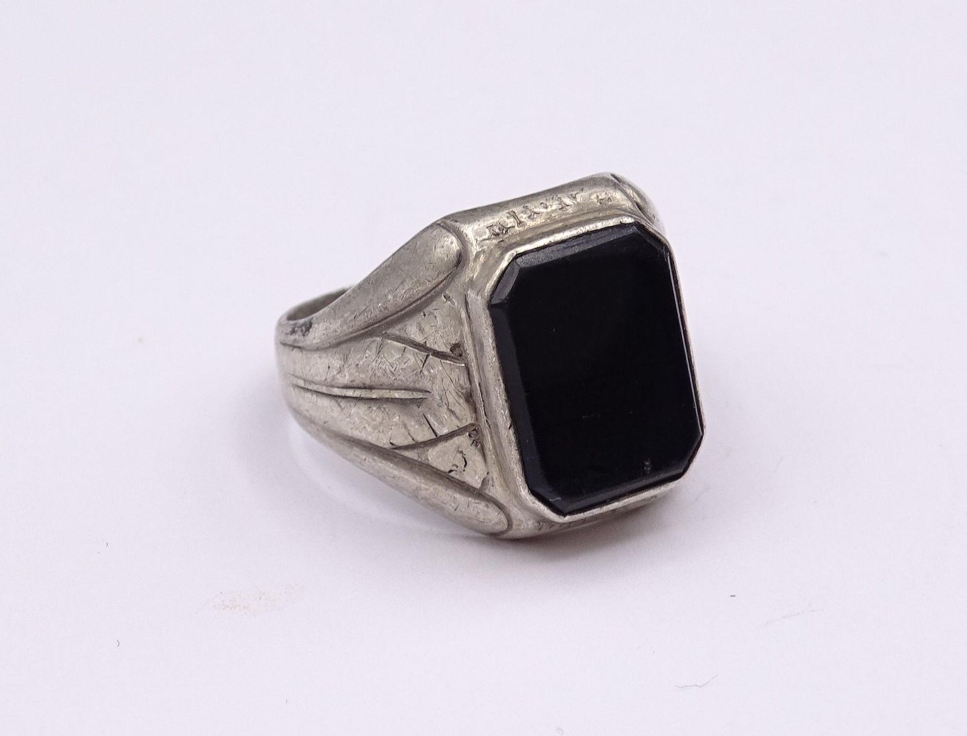 Silber Ring mit einen schwarzen Stein, Silber gepr. Ringschiene gebrochen, 6g., RG 61 - Bild 2 aus 4