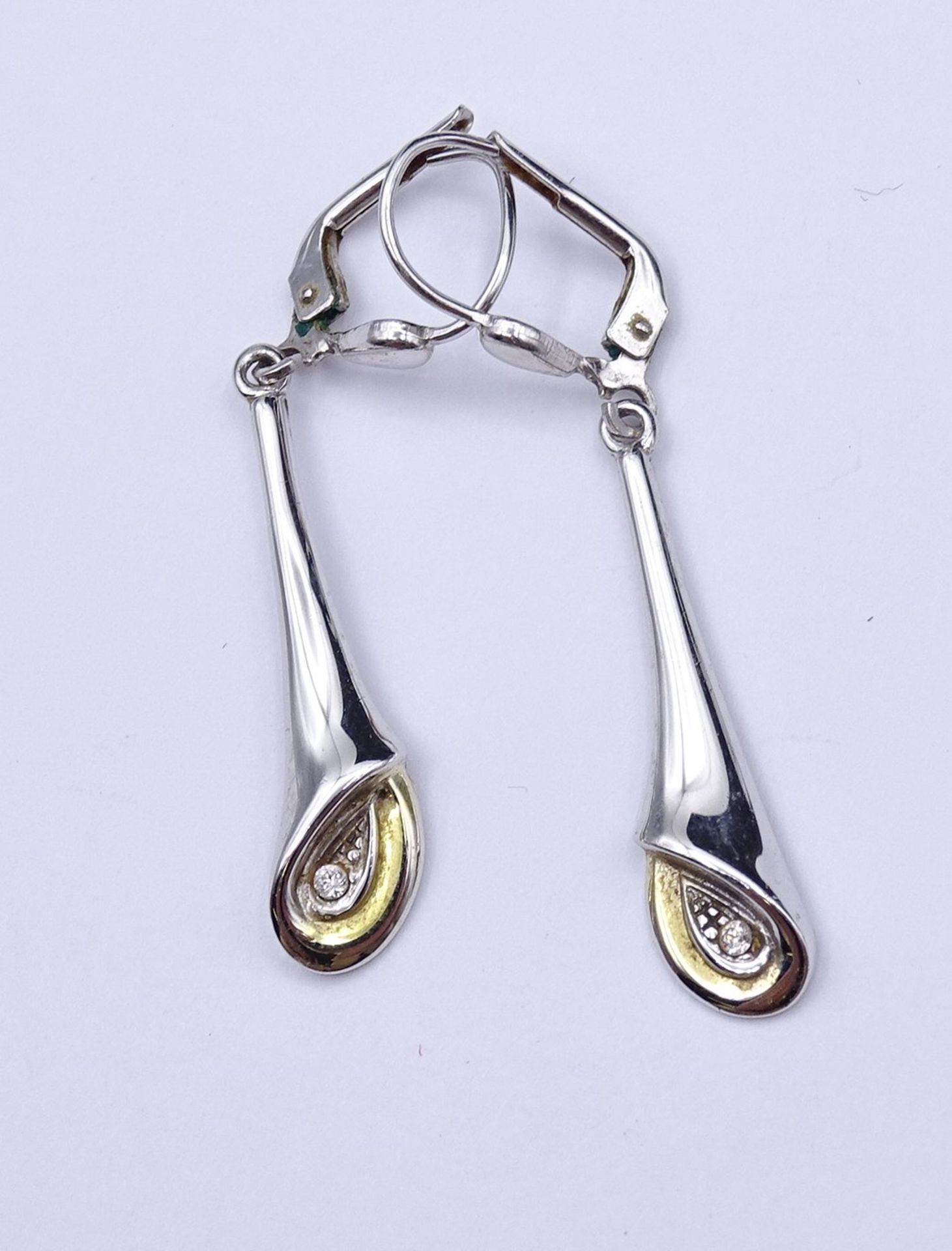 Paar Ohrhänger mit kl. runden klaren Steinen, Sterling Silber 0.925 L. 4,2cm, zus. 3,1g. - Bild 2 aus 3