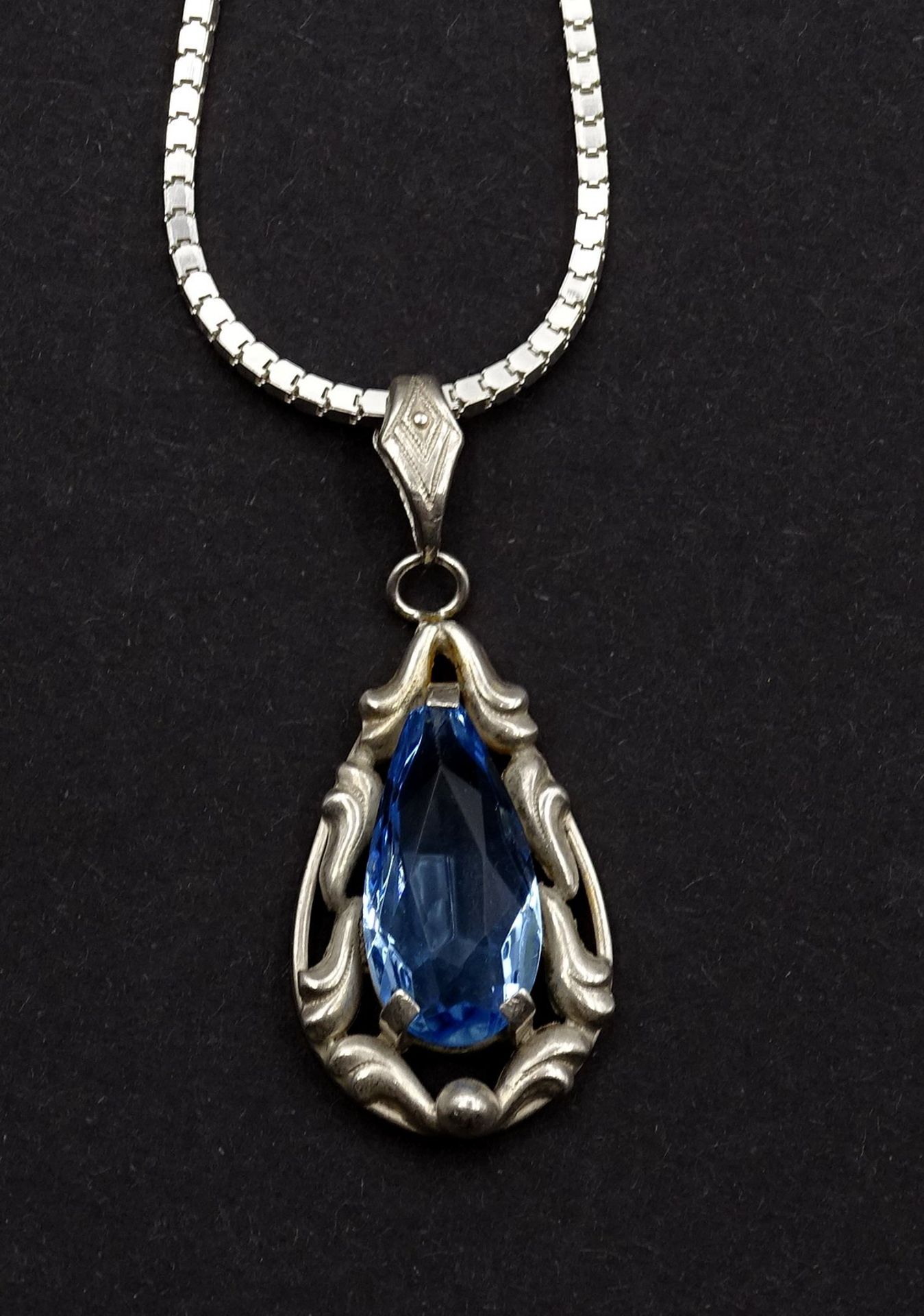 Halskette mit einen blauen Edelstein Anhänger, Sterling Silber 0.925 L. 48cm, 7,9g. - Bild 5 aus 7