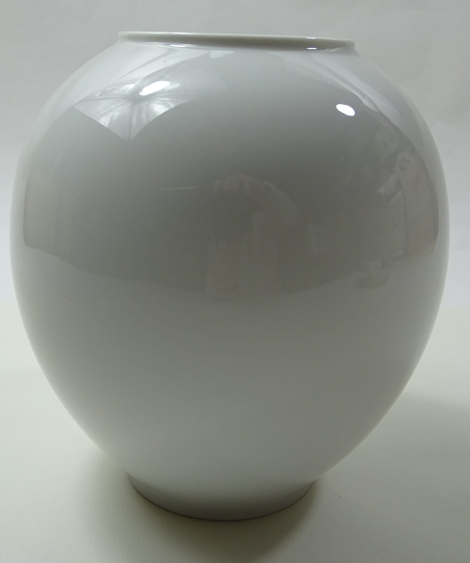 Bauchige Vase, Heinrich Porzellan, H. 17,5 cm