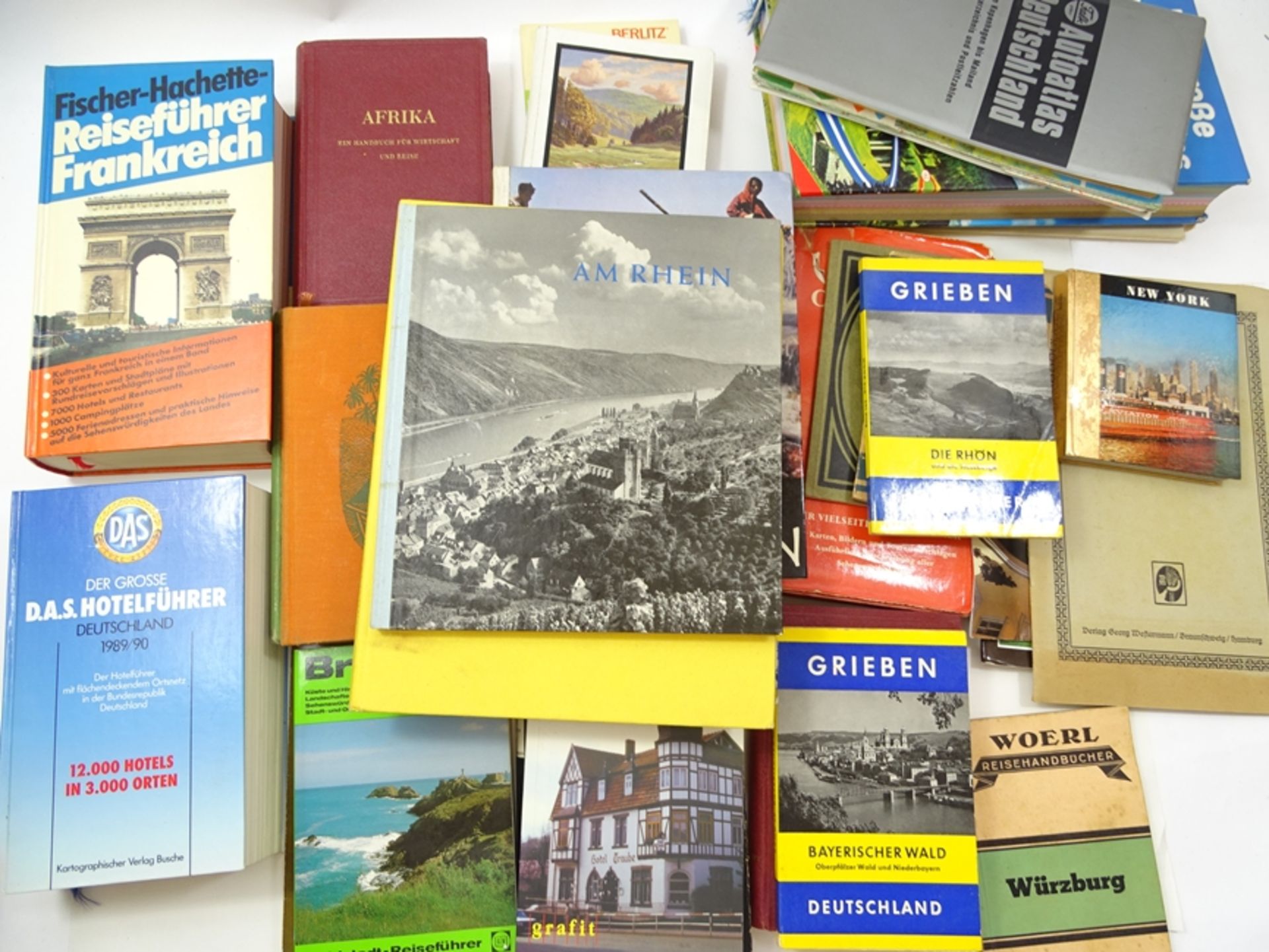 Großes Konvolut Reiseführer, -literatur aus der ganzen Welt, ca. 44 St. - Bild 3 aus 5