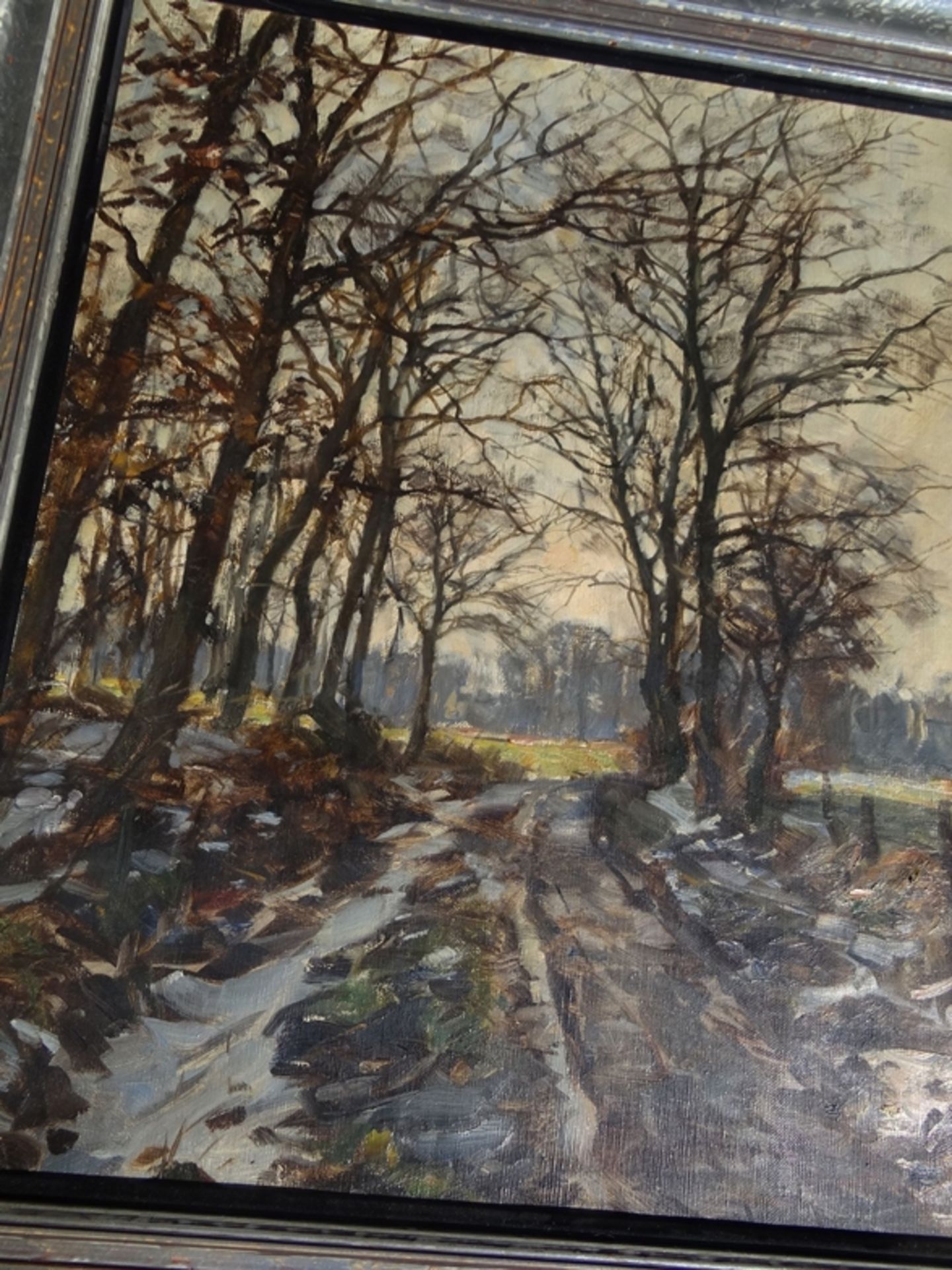 anonymer Waldweg im Winter, Öl/Leinen, gerahmt, RG 72x61 cm - Bild 2 aus 7