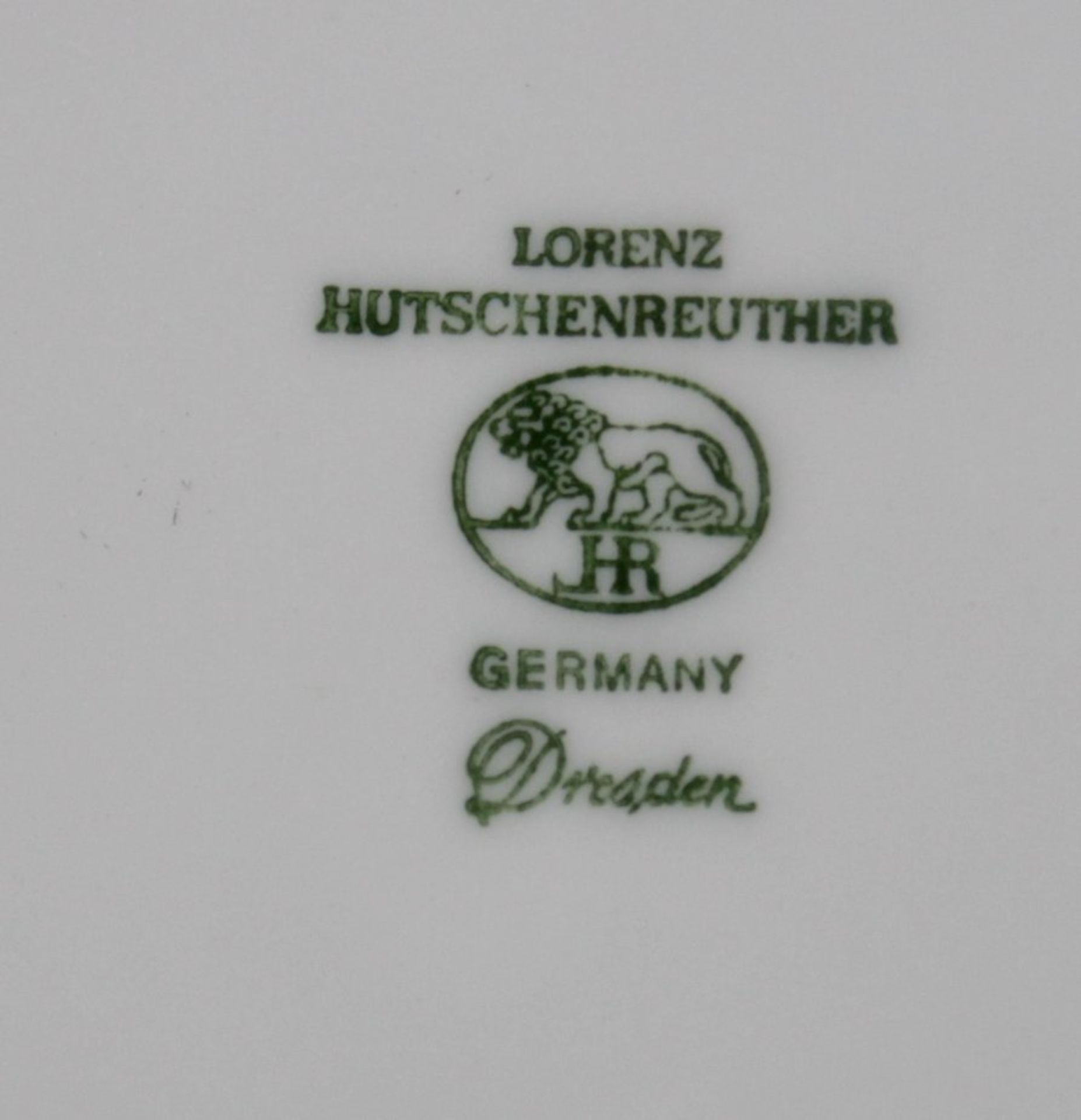Tortenplatte, Lorenz Hutschenreuther, Form Dresden, Blumenbemalung, D-32,5cm. - Bild 3 aus 3