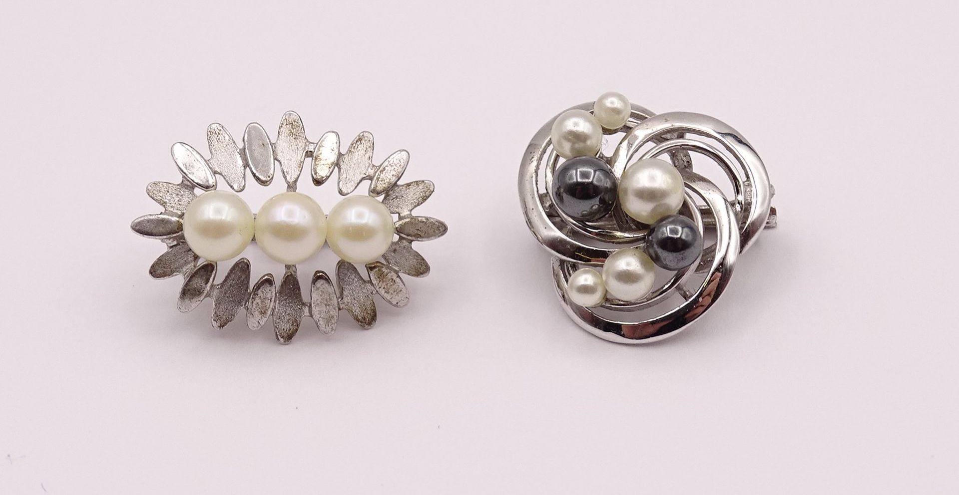 2 Perlenketten Schließen, Silber 835 / 925, zus.7,9g.