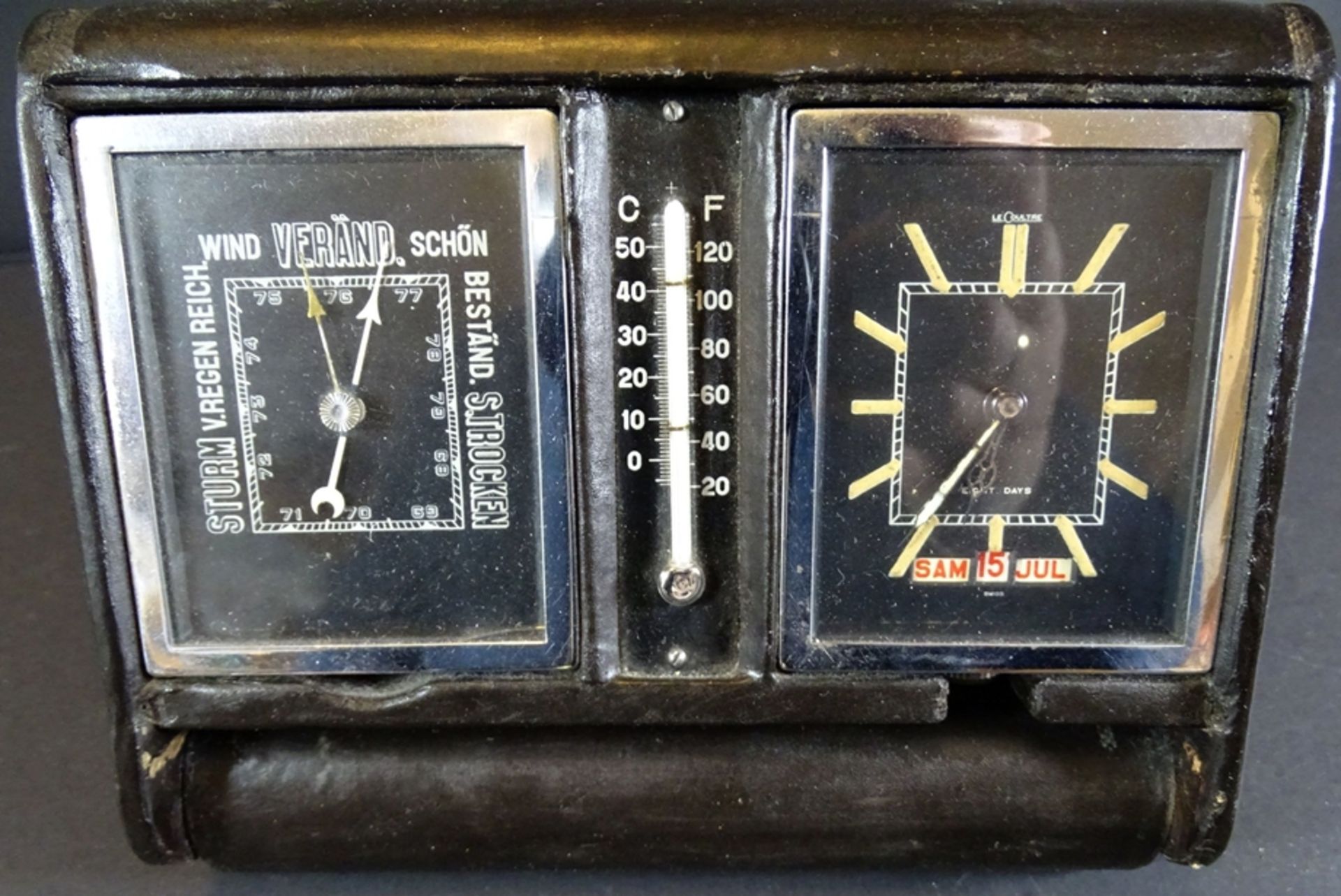 Tischuhr mit Wetterstation, Aufzugwerk steht, H-12 cm, B-16 cm