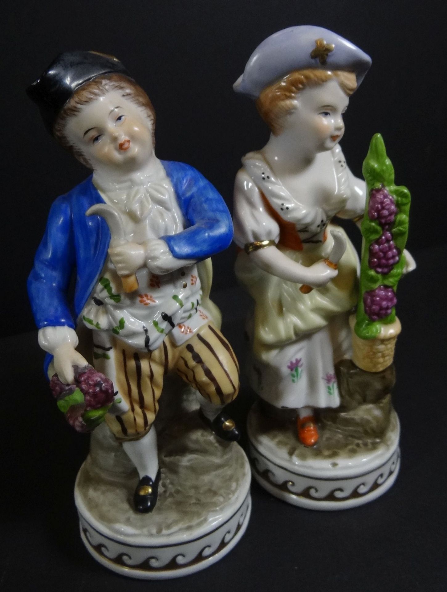 Porzellanfiguren "Royal" Gärtner Kinderpaar  , handbemalt, H-15 cm, - Bild 2 aus 5