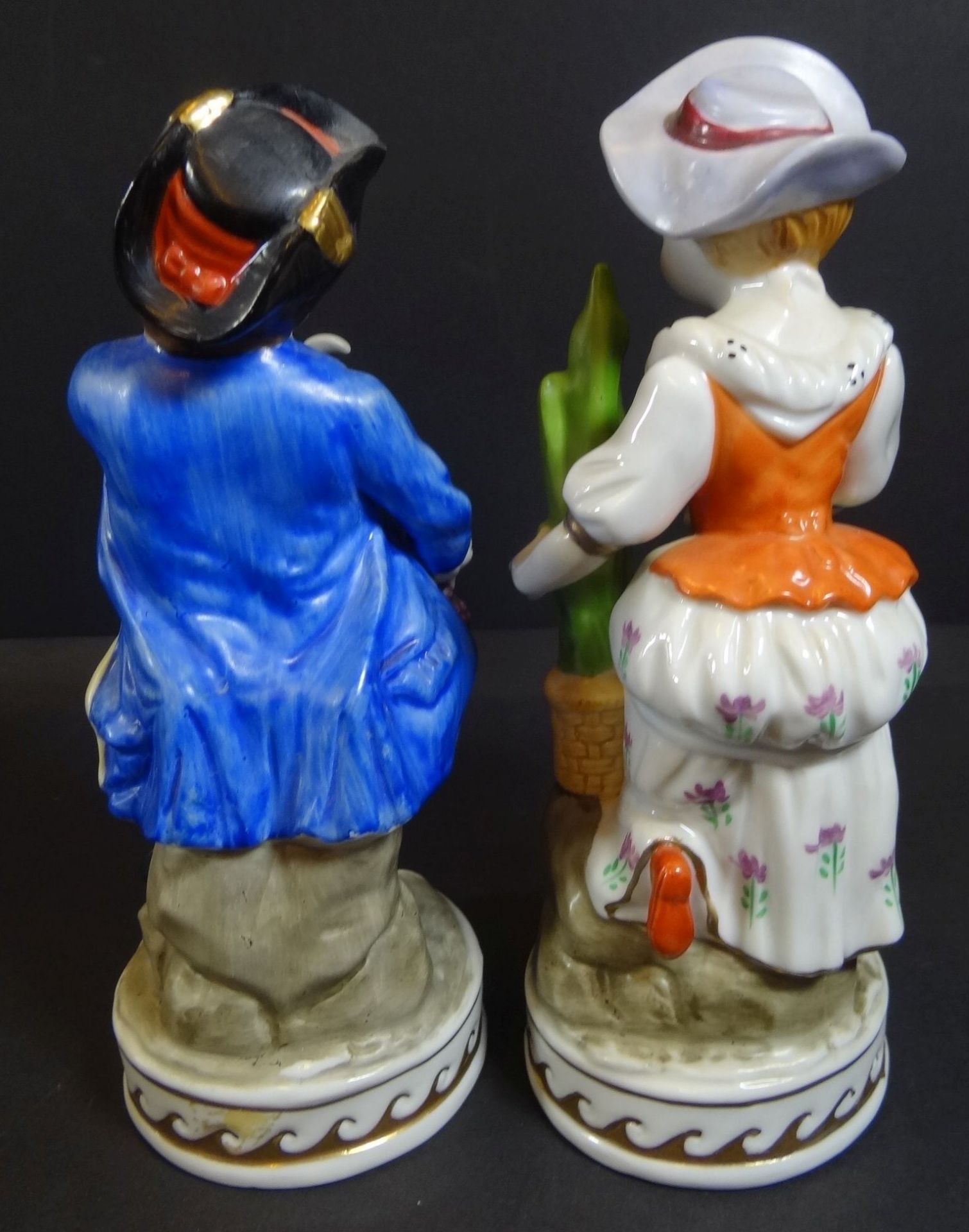 Porzellanfiguren "Royal" Gärtner Kinderpaar  , handbemalt, H-15 cm, - Bild 4 aus 5