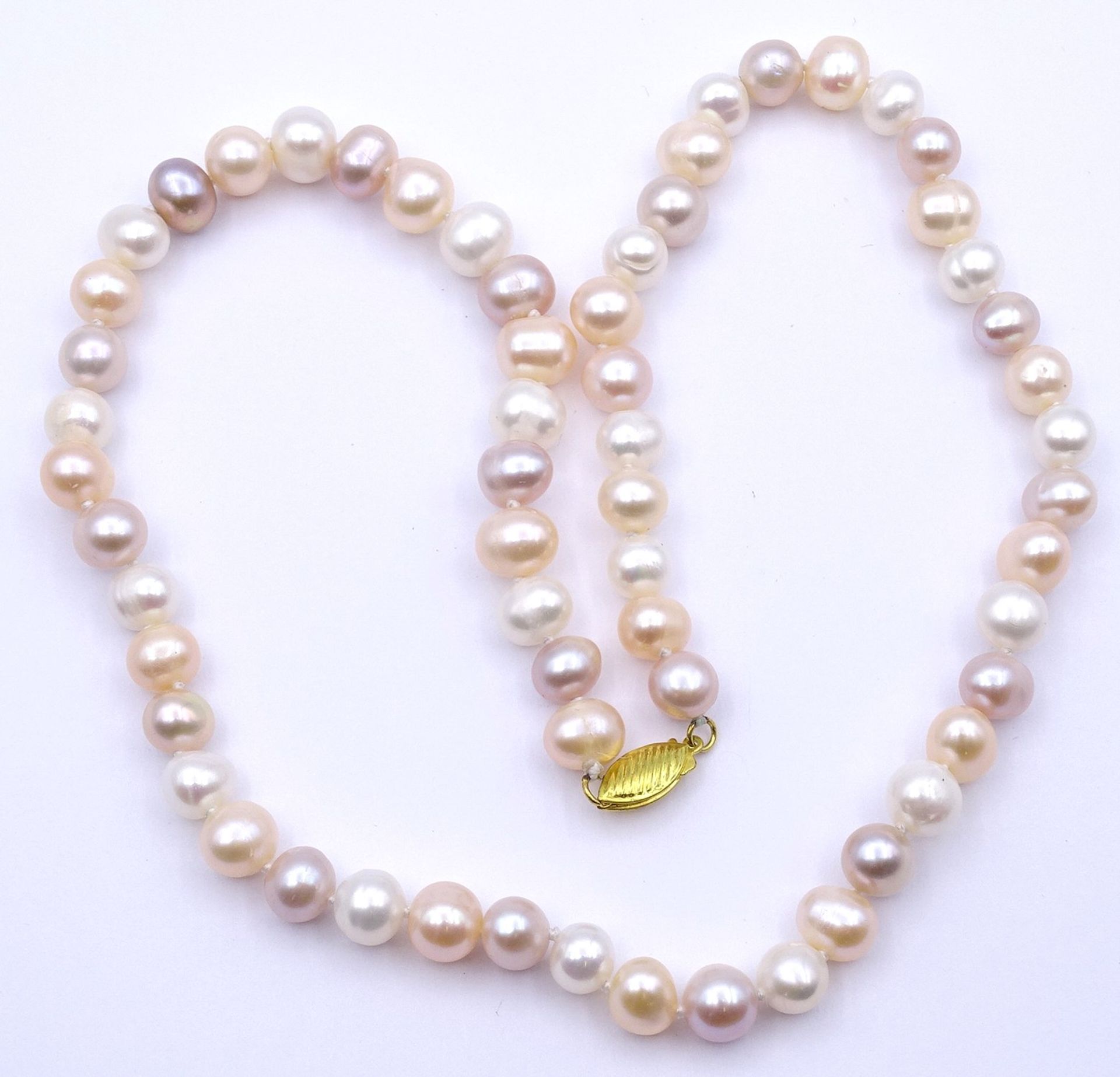 Perlen Halskette mit Steckschließe,L. 46cm, 32,6g.