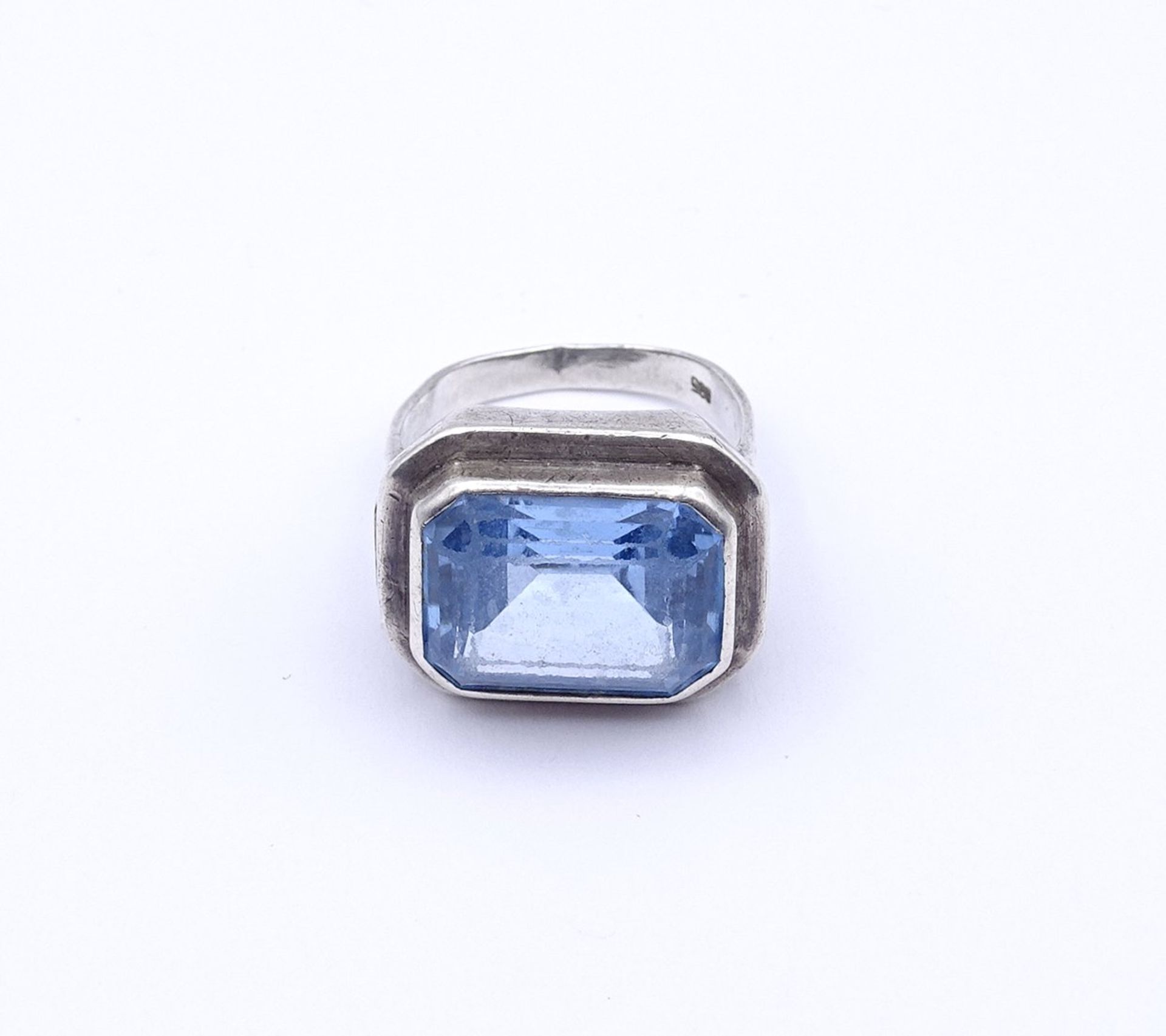 Silber Ring mit einen hellblauen Edelstein, Silber 0.835, 8,0g., RG 55 - Image 2 of 5