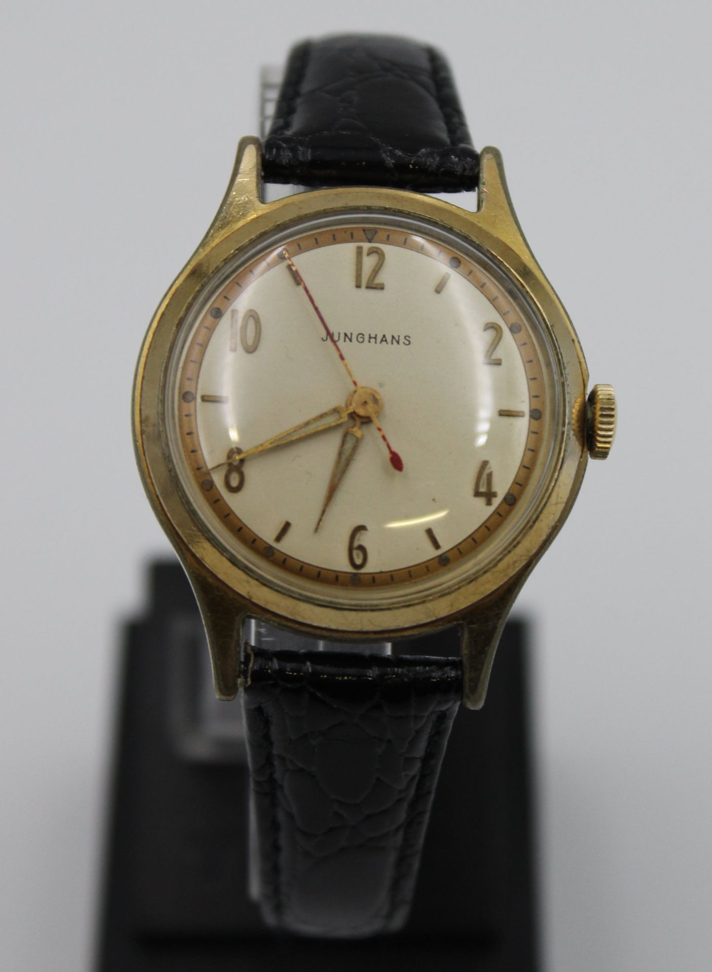 Vintage-Junghans-Armbanduhr, Handaufzug, Werk läuft, Tragespuren, D-3,5cm.