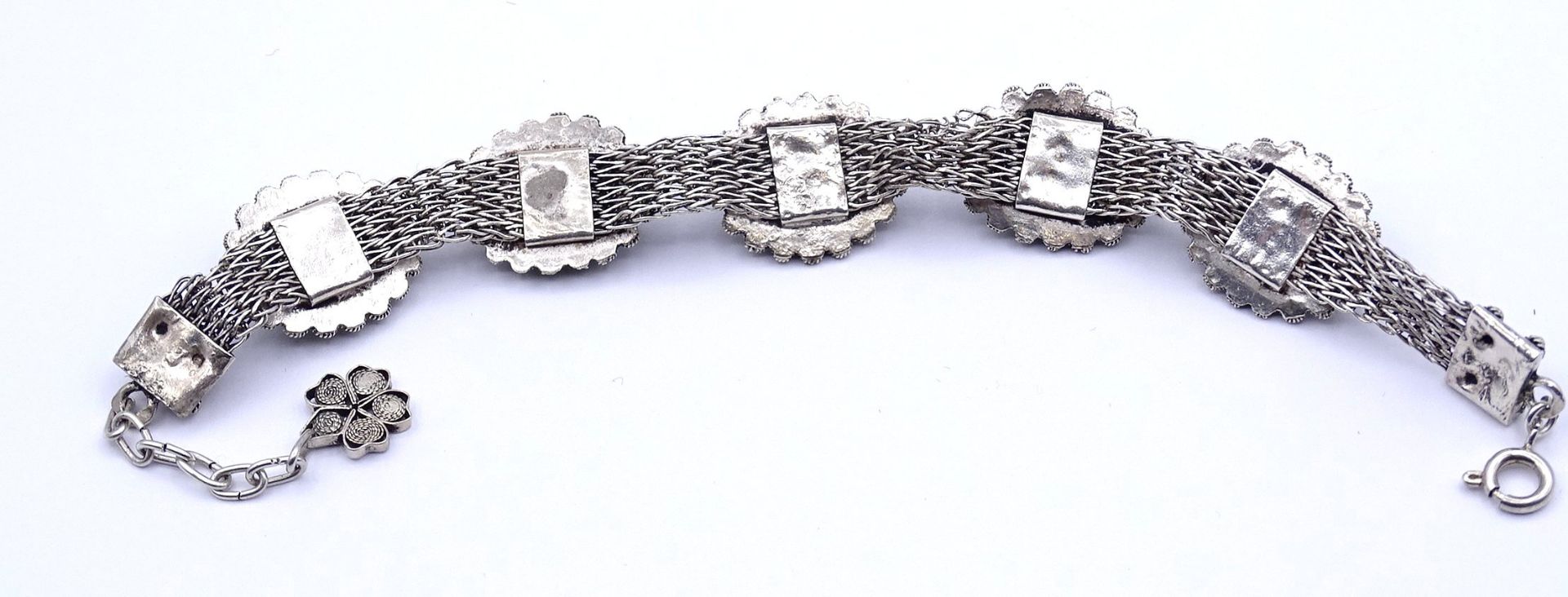 Armband mit 5 grünen Cabochons, Silber 0.800, L. 17 - 20cm, 24,4g. - Bild 3 aus 3