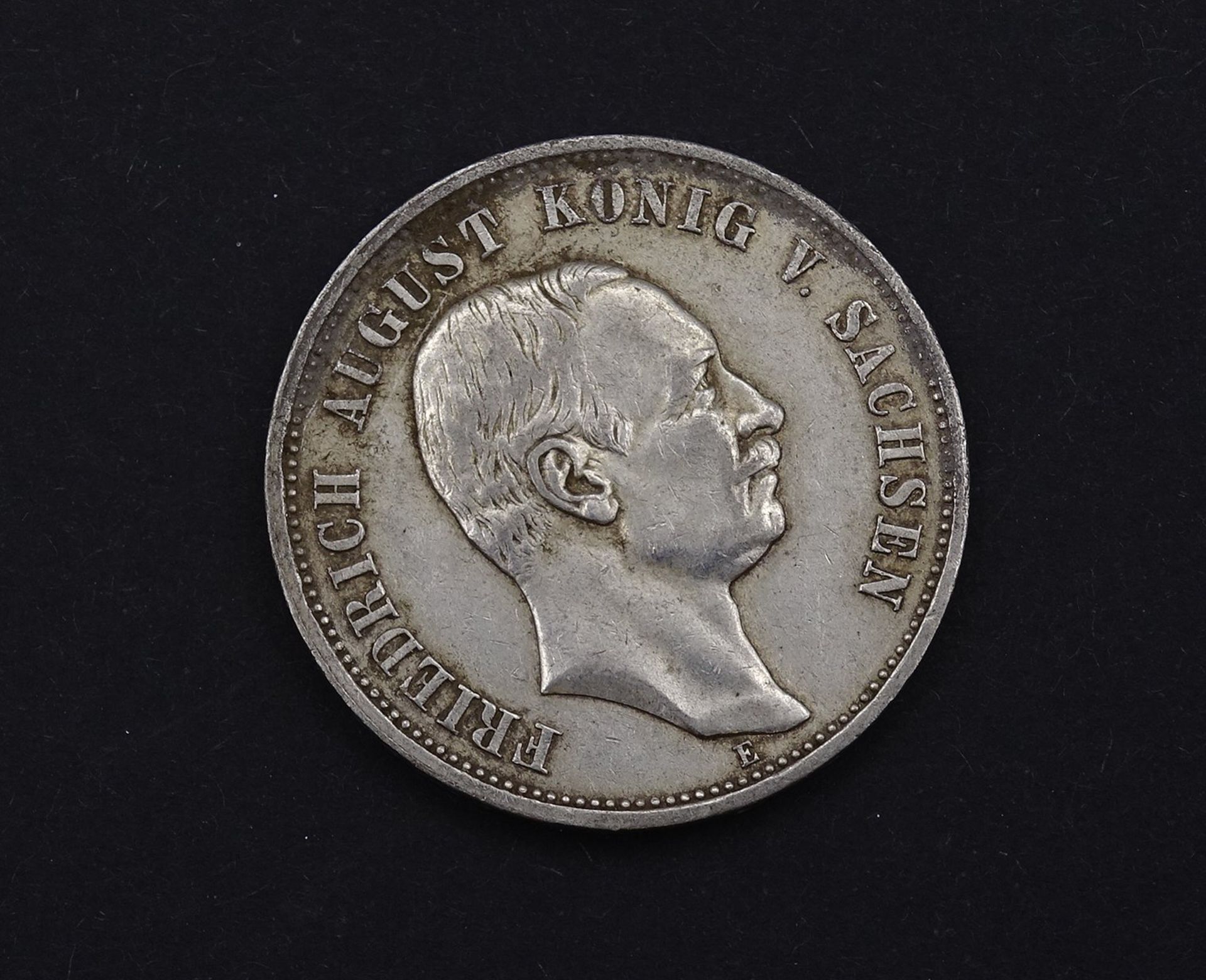 Drei Mark 1908 Friedrich August König von Sachsen E, 16,57g., D. 32,8mm