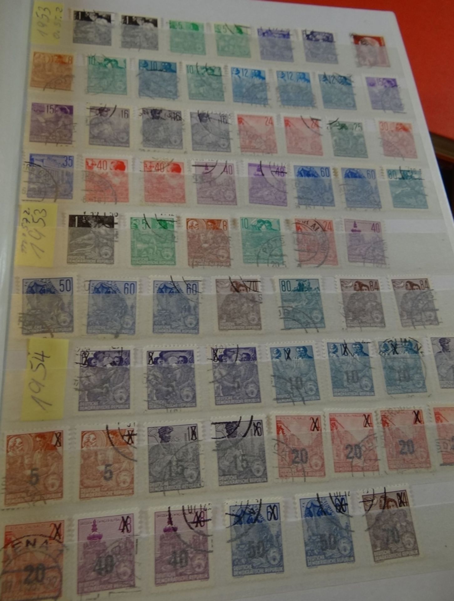 Lot Briefmarkenalben, hpts. DDR, tw. postfrisch und gut gefüllt, auch etwas BRD - Bild 12 aus 18