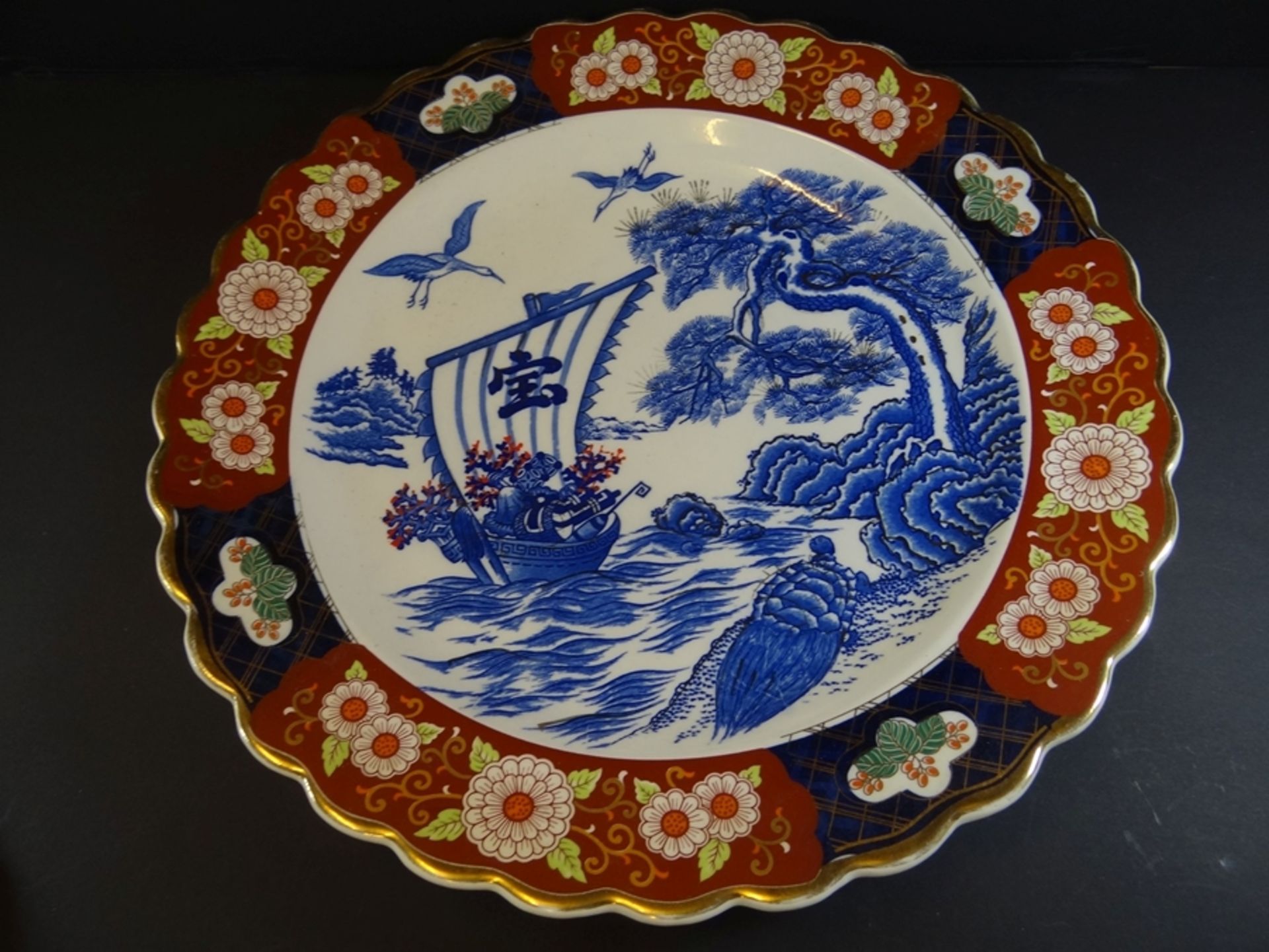 grosser Imari Teller, bemalt, D-41,5 cm