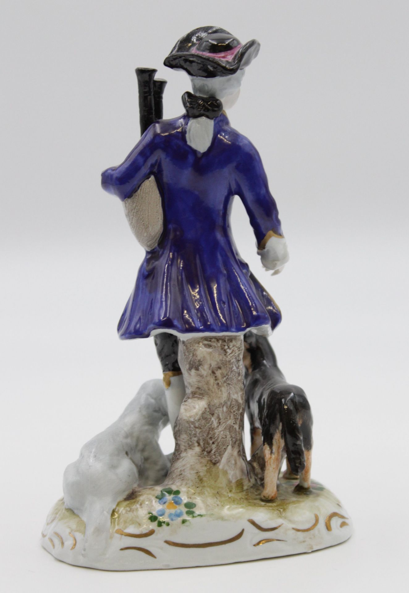 Figur, gemarkt, Knabe mit Dudelsack, Hund und Schaf, polychr. Bemalung, H-17cm. - Image 3 of 5