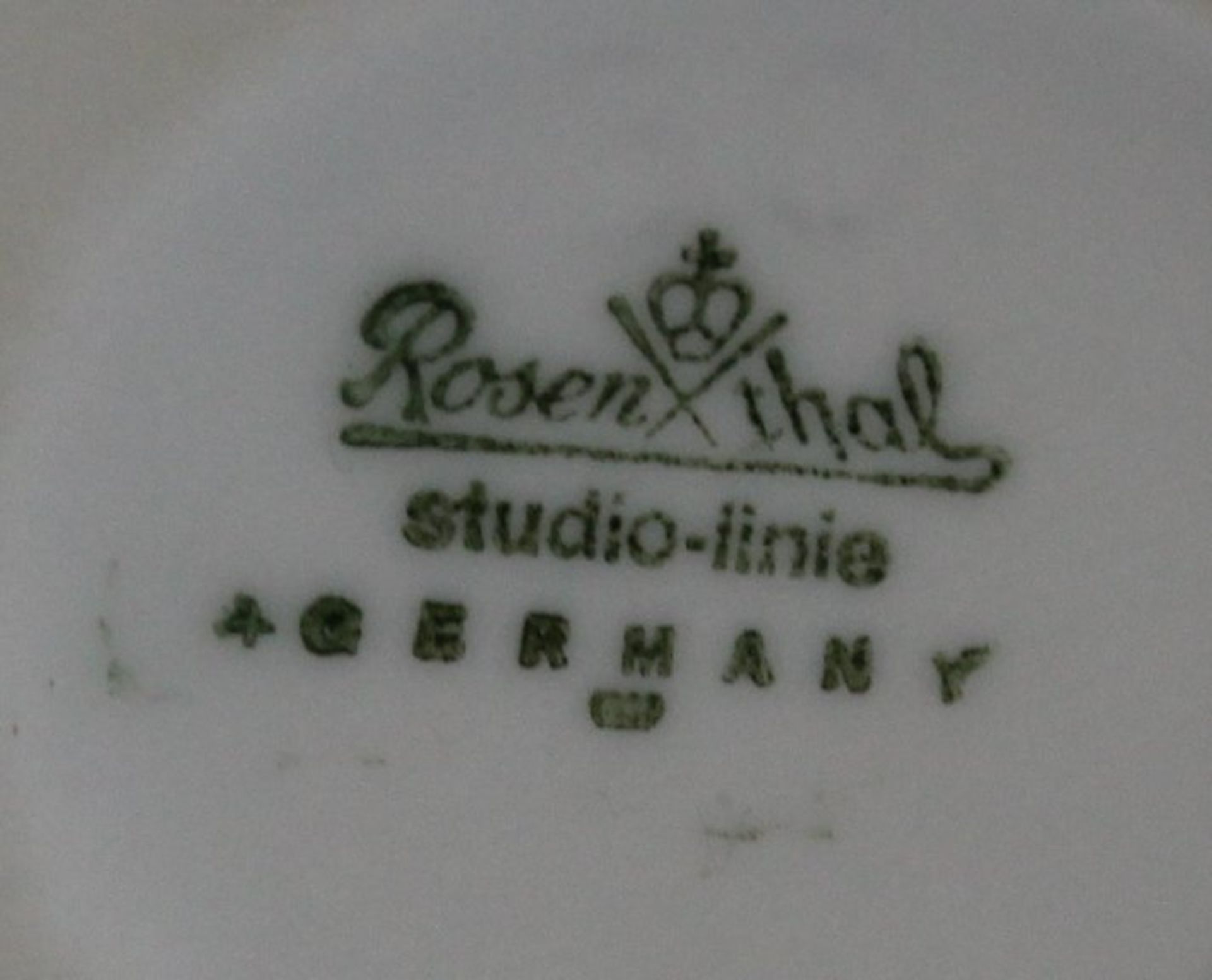 Tischfeuerzeug und Ascher, Rosenthal studio-linie, Weißporzellan, Feuerzeug defekt, ca. H-9,5cm. - Image 4 of 4