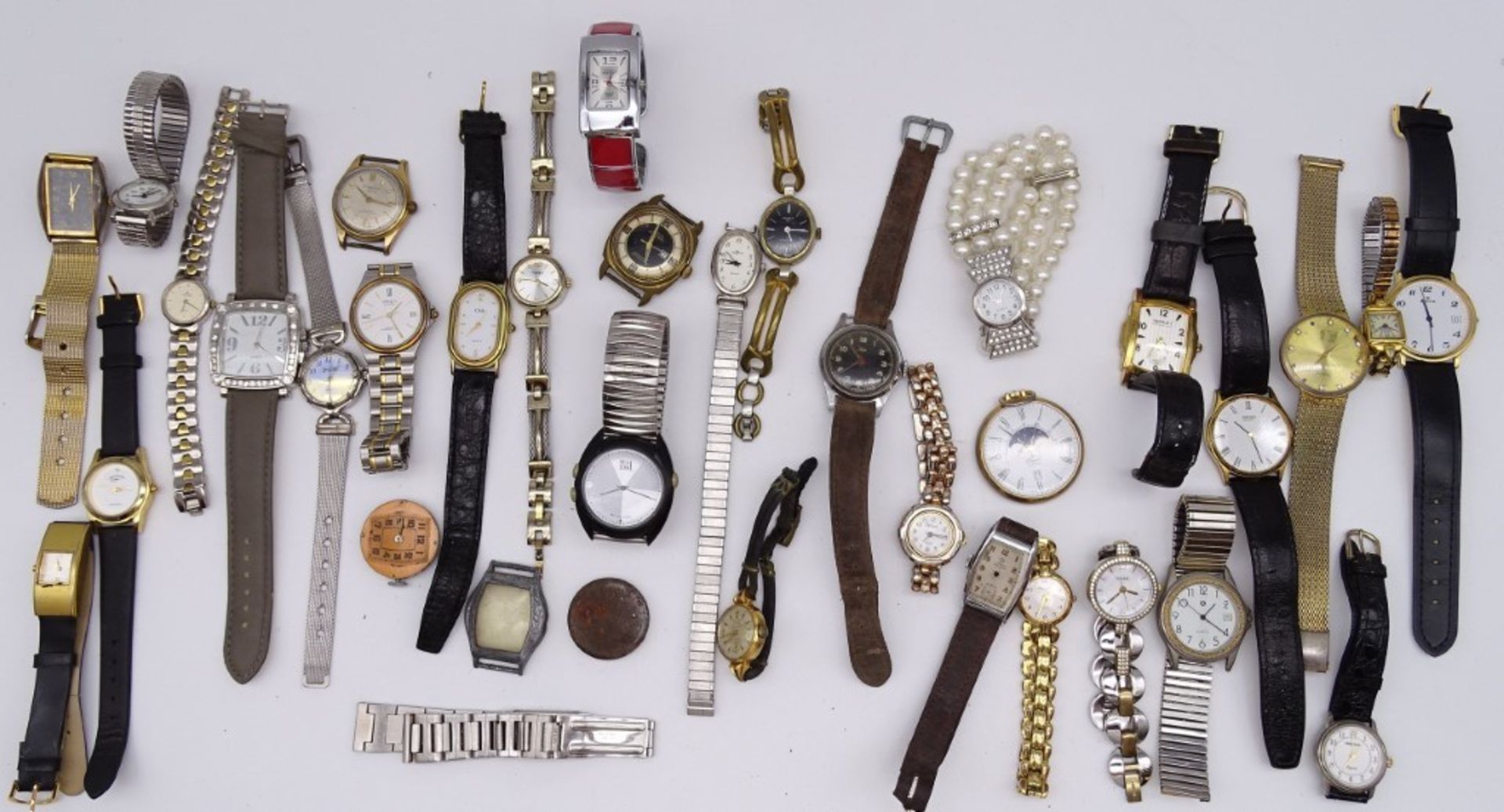 Konvolut Armbanduhren, Quartz und Handaufzug, darunter Junghans, Dugena, Anker, Seiko, Fossil, Funk