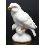 Vogel auf Sockel "Gerold", weiss mit Gold, H-9 cm