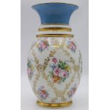 hohe Vase, Tillowitz, Blumen-u. Goldzier, H-31cm.