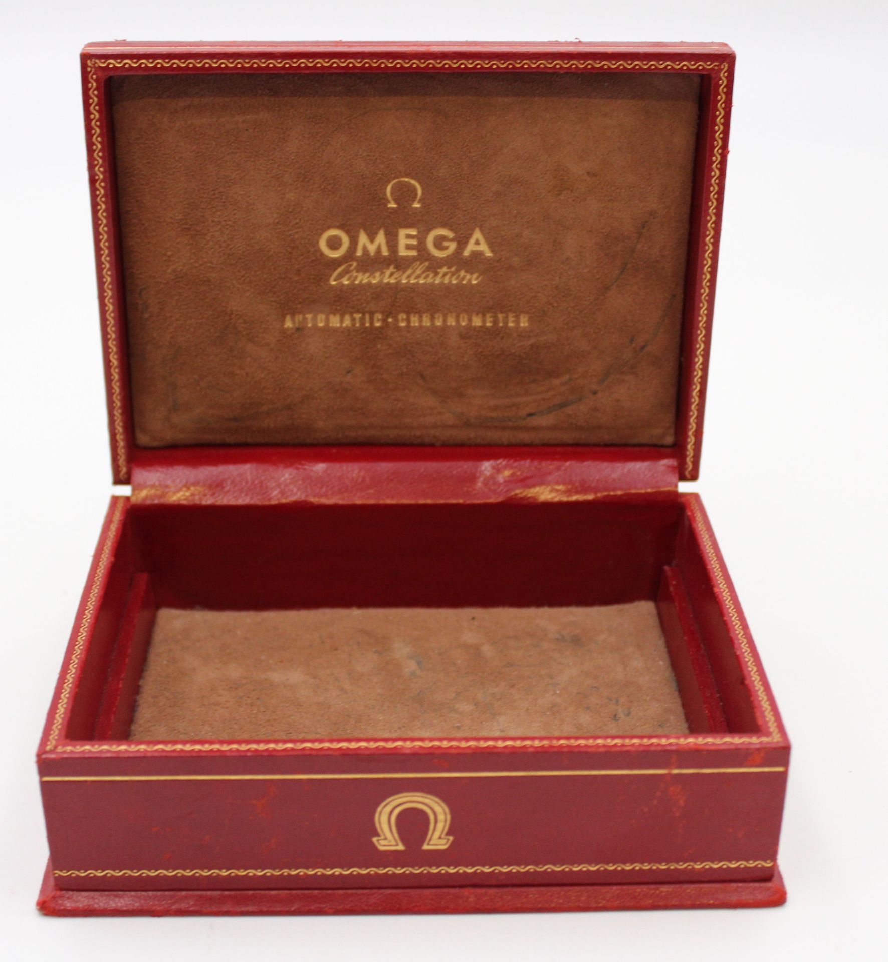 Uhrenbox, Omega Constellation, älter, Gebrauchsspuren, ca. H-5cm B-14cm T-10cm. - Bild 3 aus 3