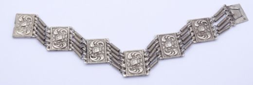 Silber Armband mit Rosenmuster, L. 19cm, 42,7g.