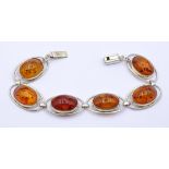 Armband mit 6 Bernstein Cabochons,Silber 0.830, L. 19cm, 15,9g.