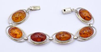 Armband mit 6 Bernstein Cabochons,Silber 0.830, L. 19cm, 15,9g.