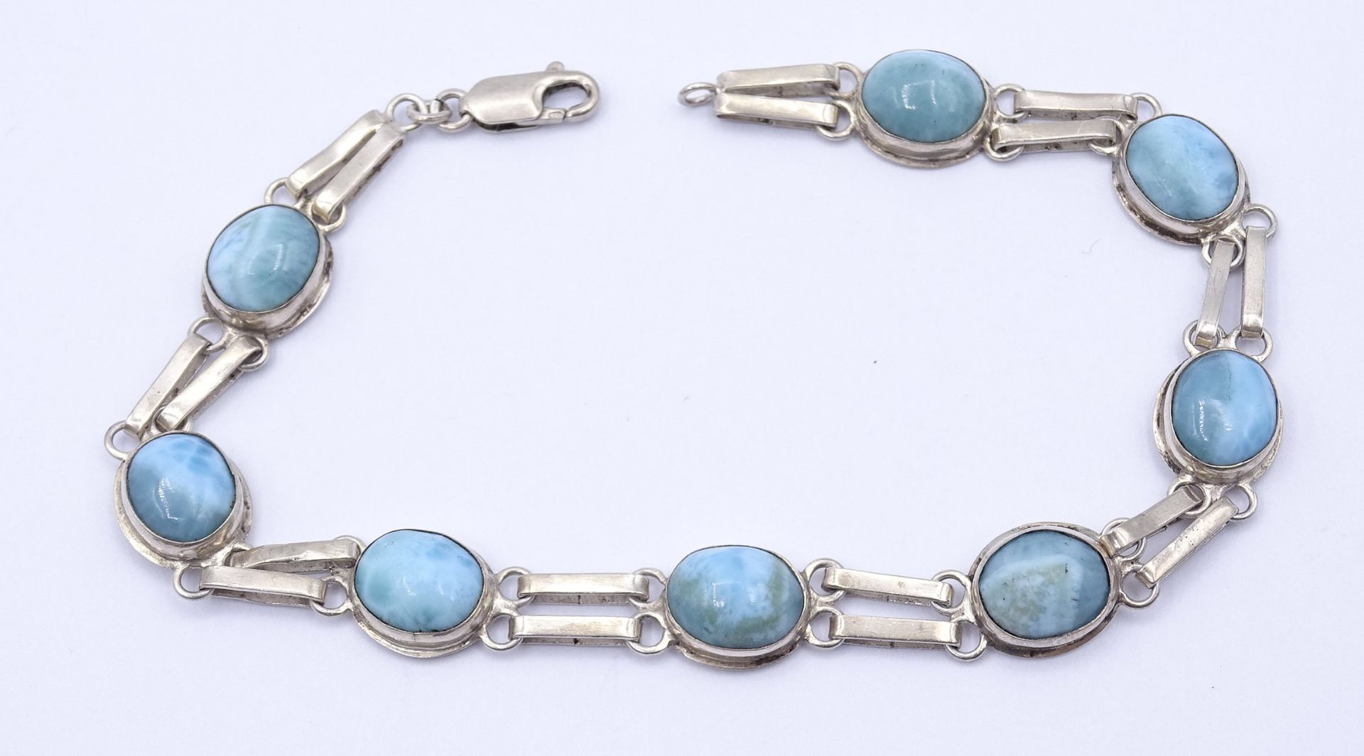 925er Silber Armband mit 8 Larimar Cabochons, L. 22,5cm, 14,1g. - Bild 2 aus 3