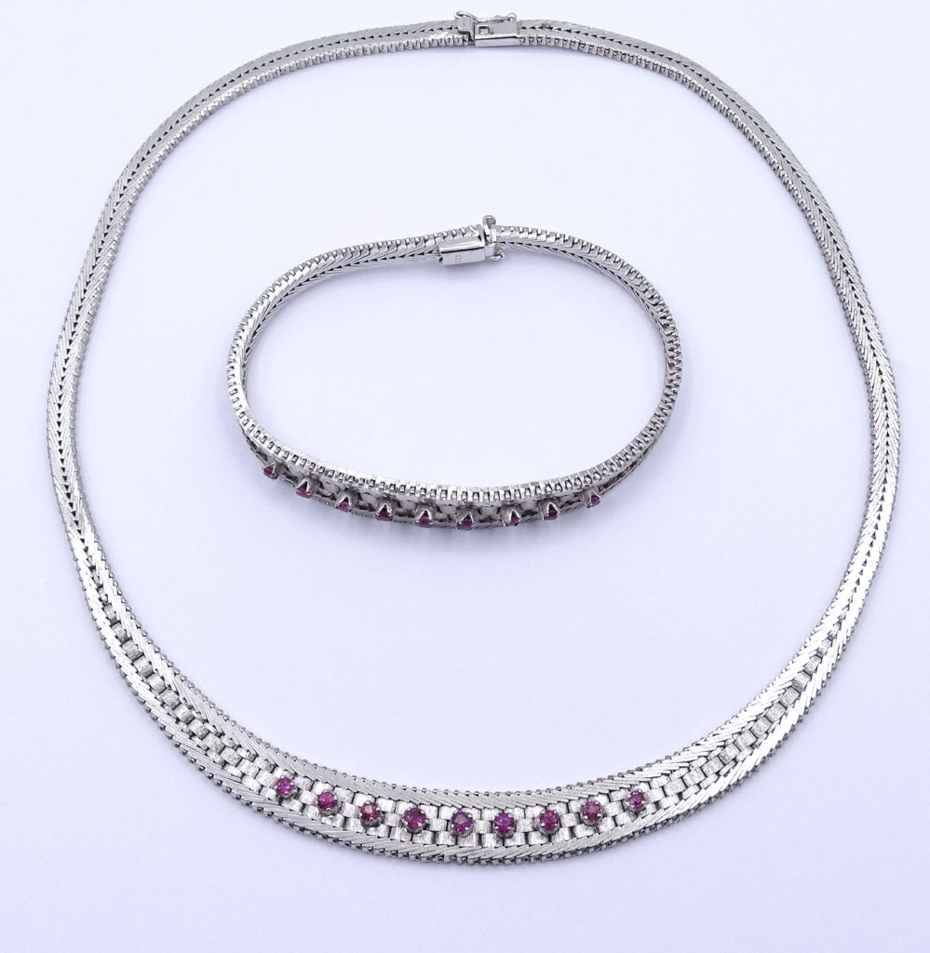 Schmuckset mit Rubinen, Silber 0.925, Halskette und Armband, zus.53,5g. - Bild 2 aus 5