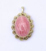 Gold Anhänger mit Rhodochrosit Cabochon, GG 0.333, L. 3,0cm, 4,4g.