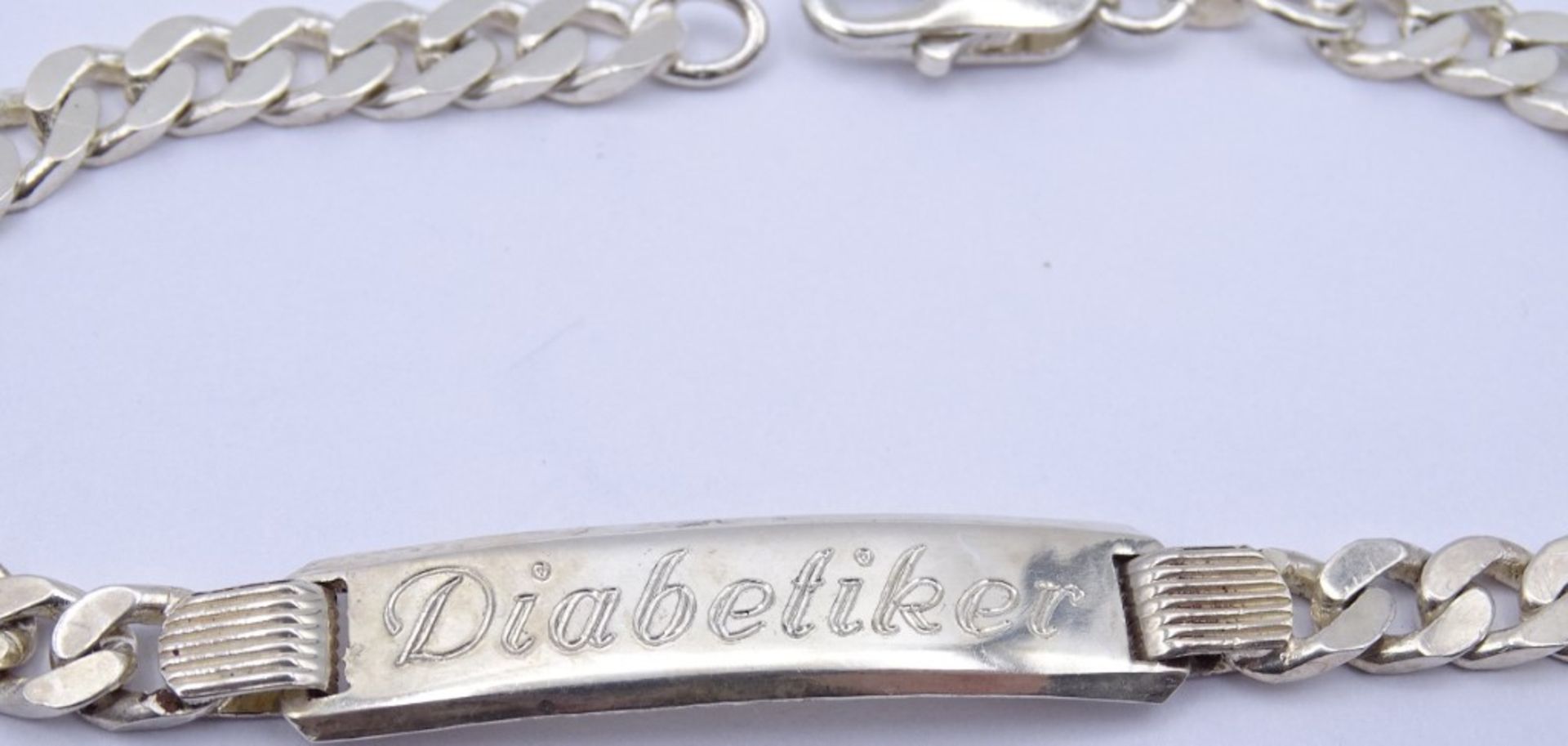 925er Silber Herren Armband mit Gravur "Diabetiker", L. 22cm, 16,6g. - Bild 3 aus 3