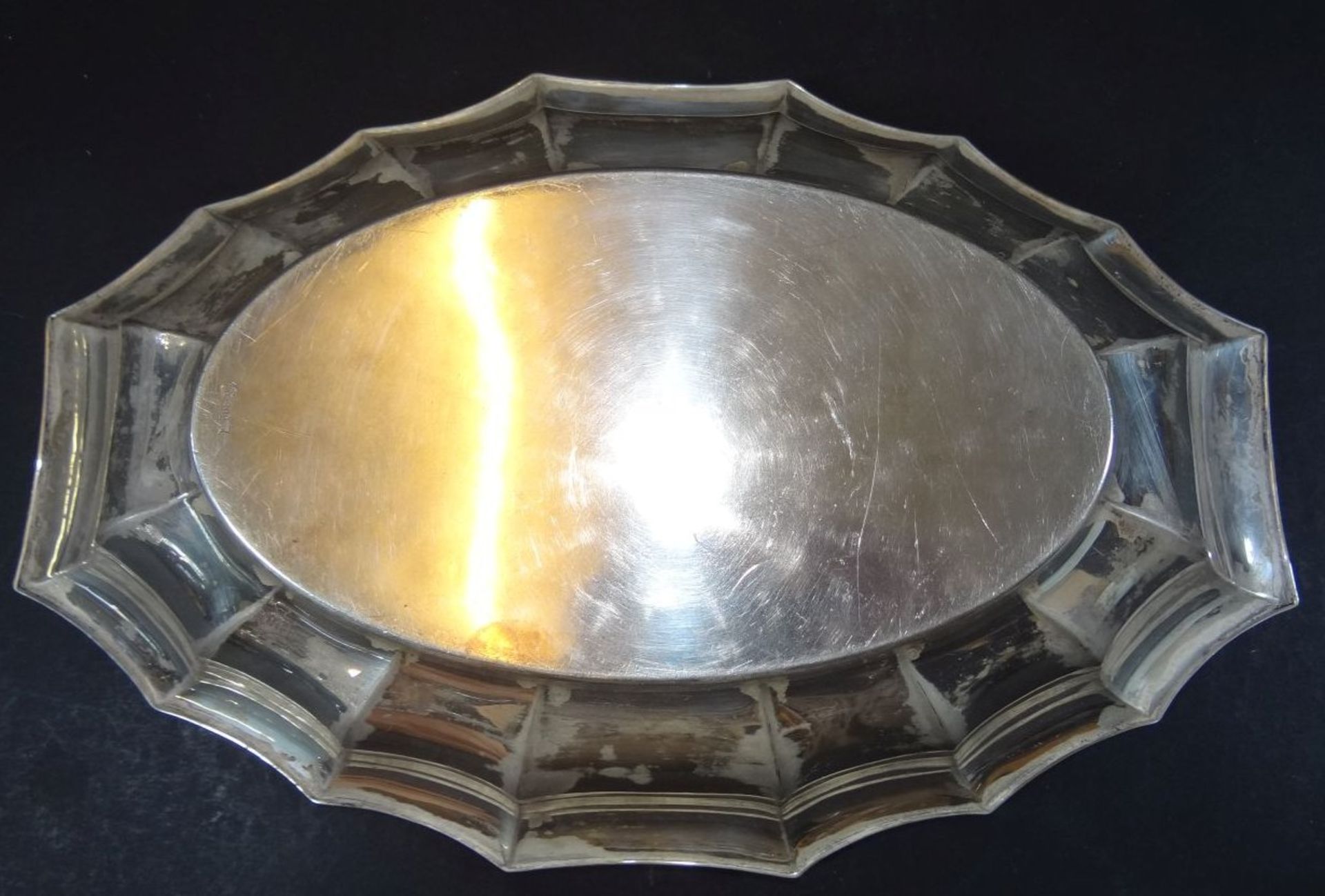 grosse Brotschale, Silber-800-, gut erhalten, H-6,5 cm, 31x19 cm, 386 gr. - Bild 6 aus 7