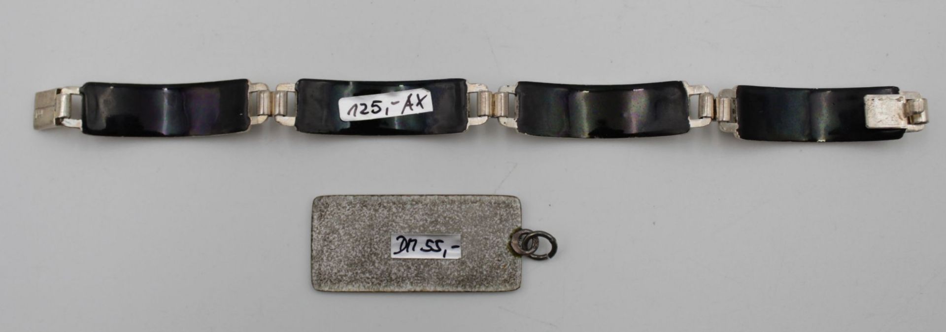 2x Emaille-Schmuck ,  Anhänger von Schibensky in Braun-Schwarz und Armand von Perli . - Bild 4 aus 6