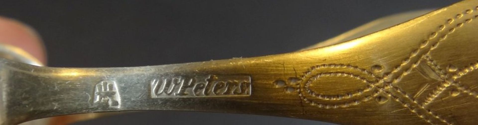 Biedermeier-Zuckerzange, datiert 1875, Juwelier Peters, Hamburger Stadtpunze, lötiges Silber, L-14  - Bild 5 aus 5