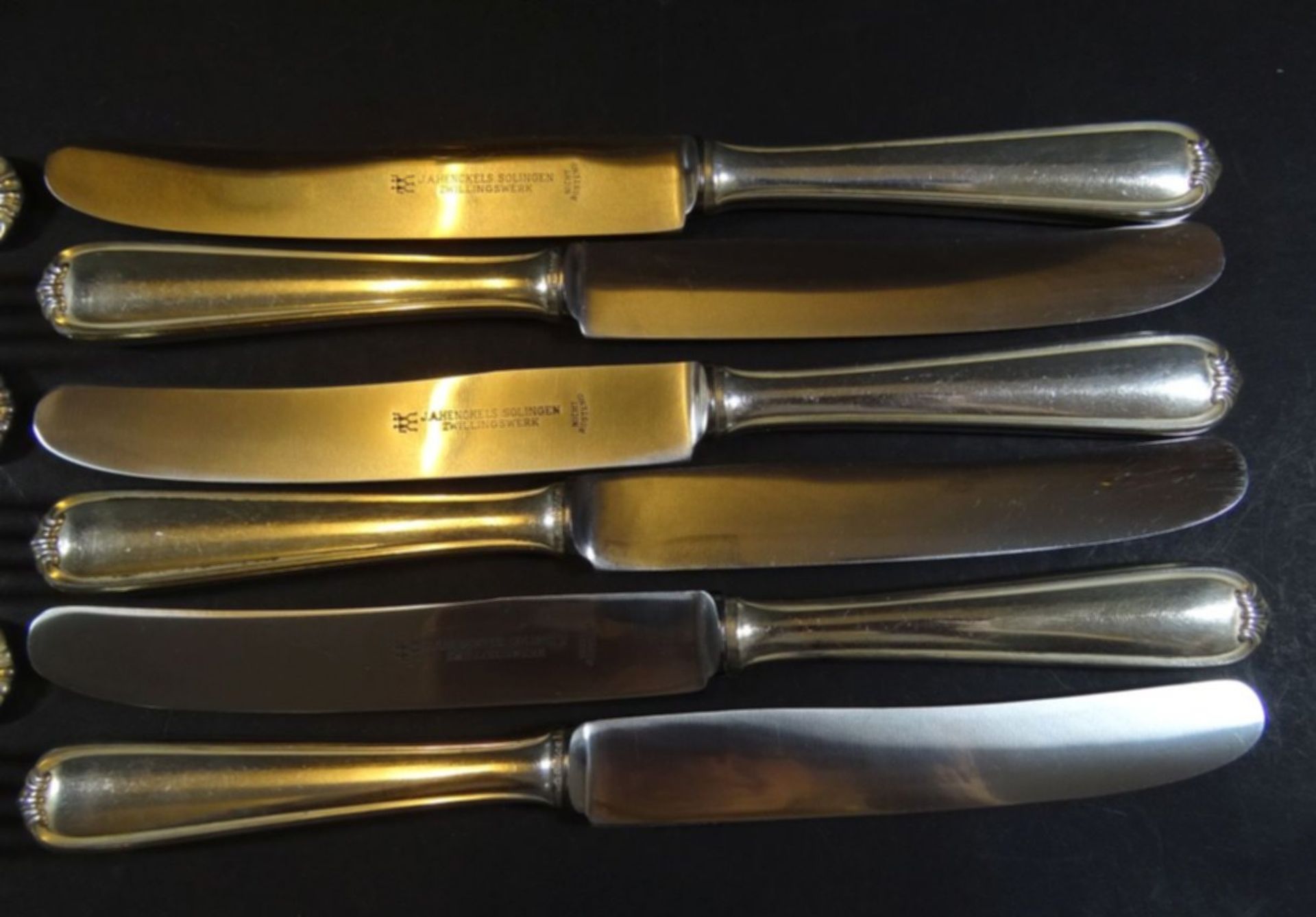 6 Speise-Messer und Gabeln, Silber-800, L-25 cm, Gabeln  zus. ca. 384 gr., Messer zus. 516 gr. - Bild 3 aus 5