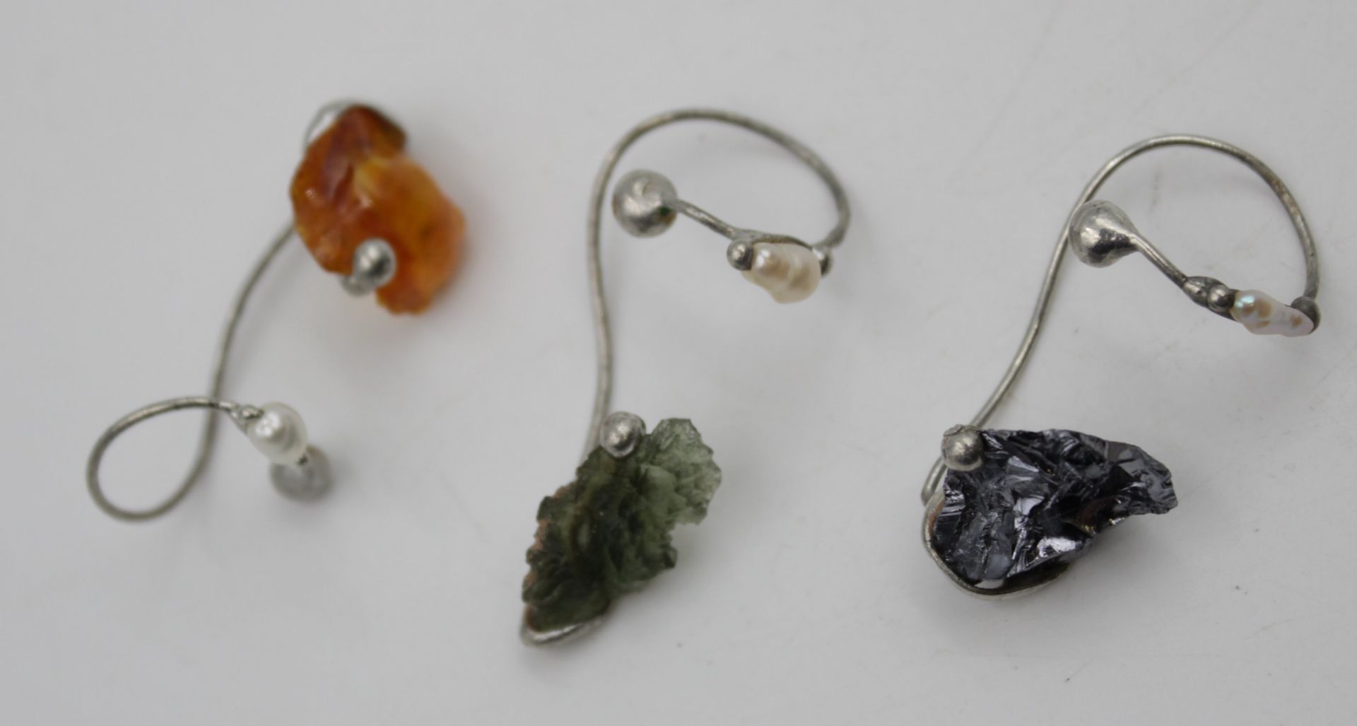 3x wohl Ohrschmuck, SW-Perlen und div. Halbedelsteine, ca. L-4cm. - Bild 2 aus 2