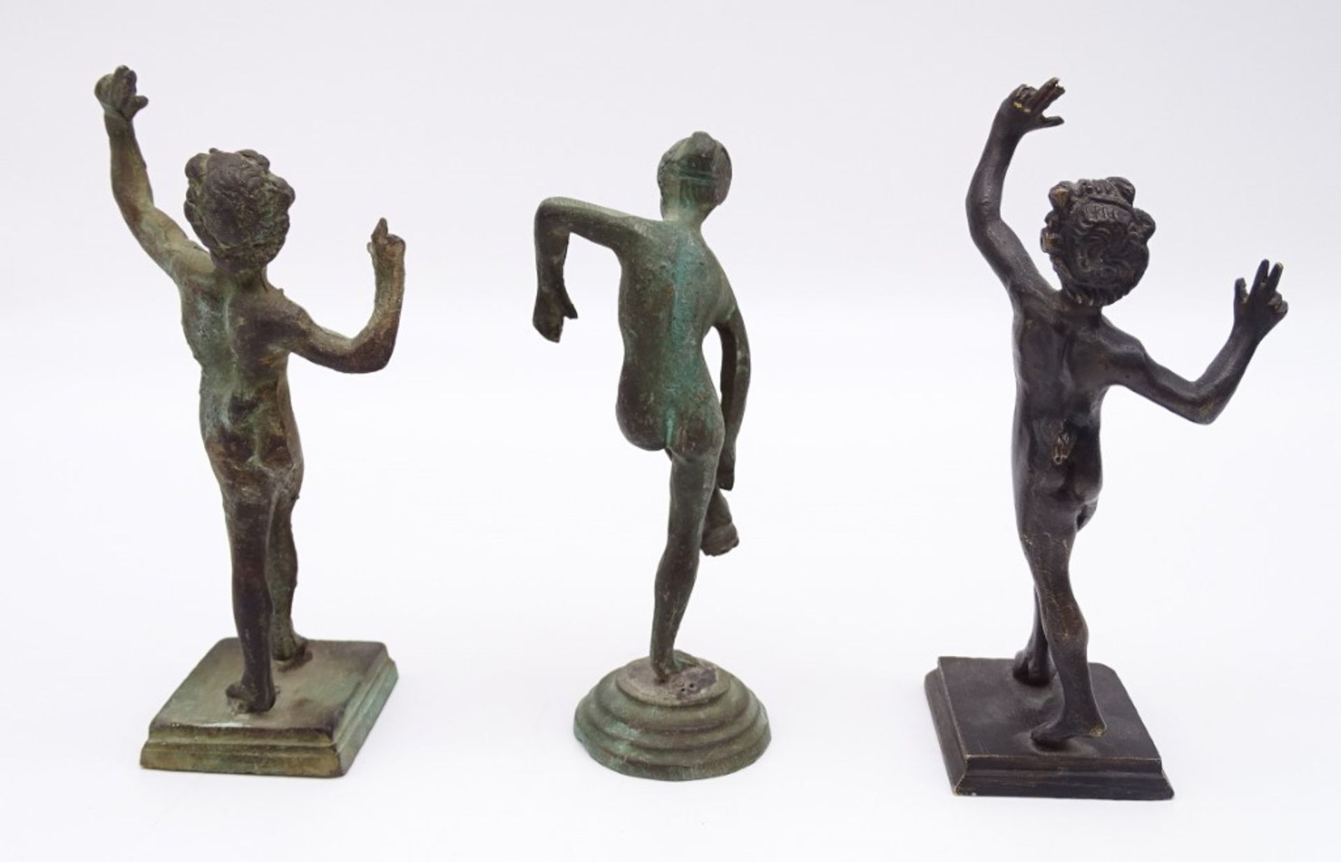 2 x Kopien des Tanzenden Fauns, Casa del Fauno, Pompeij, 1 x Kopie der Venus im Bad, Slg. Barsanti, - Bild 5 aus 8