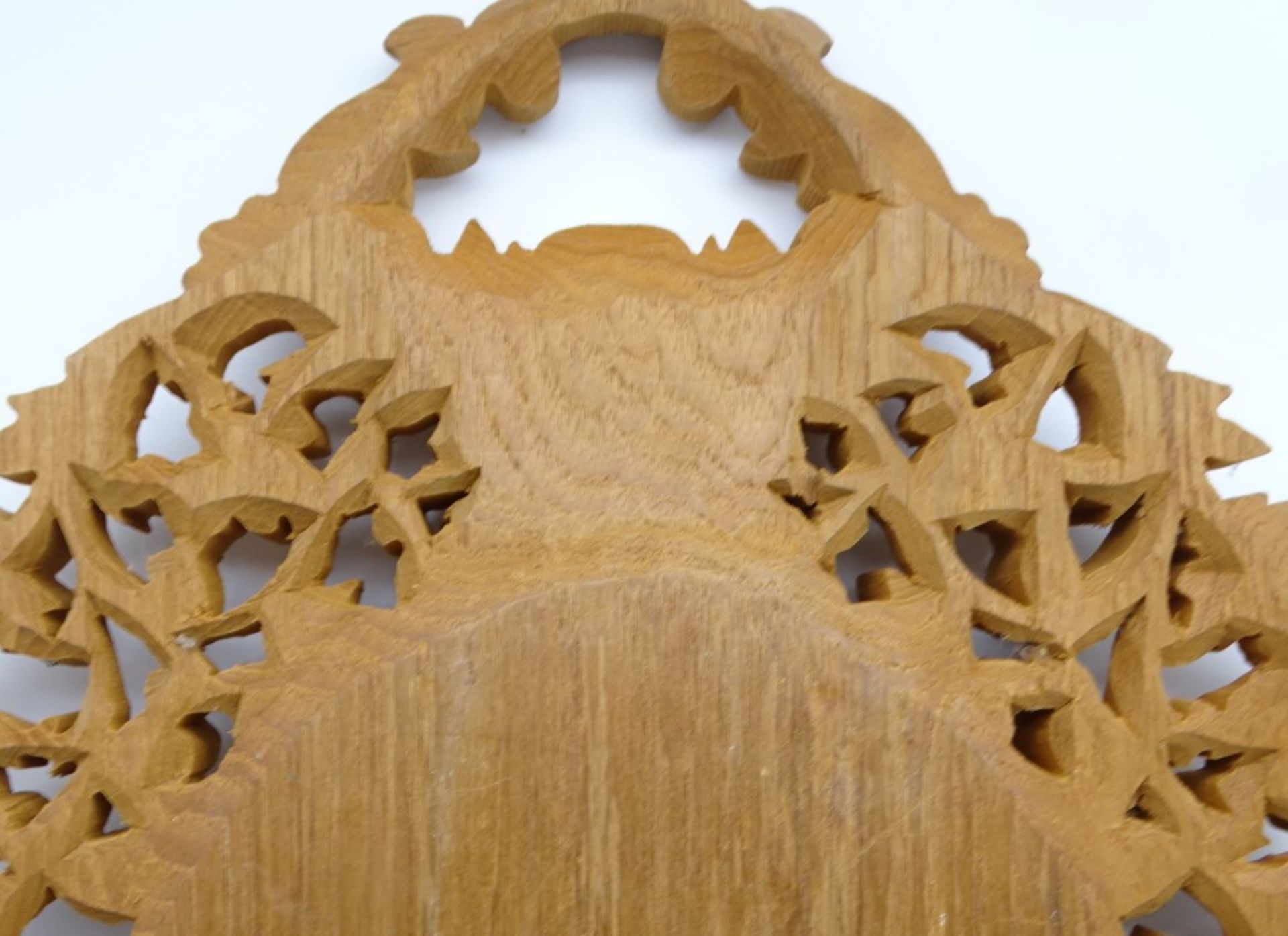 Tablett aus Holz geschnitzt mit durchbrochenem Rand, 60 x 35 x 3,5 cm - Bild 5 aus 5