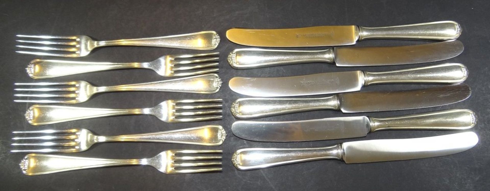 6 Speise-Messer und Gabeln, Silber-800, L-25 cm, Gabeln  zus. ca. 384 gr., Messer zus. 516 gr.