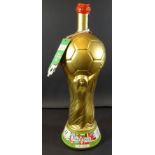 grosse 3 L Flasche "Barbera d'Asti" 1990, anlässlich der Fussball-WM, limitierte Auflage, H-47 cm