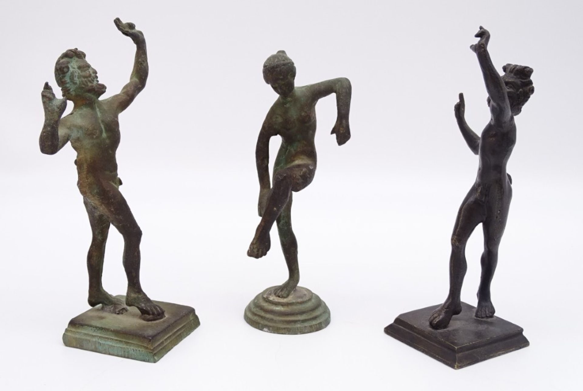 2 x Kopien des Tanzenden Fauns, Casa del Fauno, Pompeij, 1 x Kopie der Venus im Bad, Slg. Barsanti, - Bild 7 aus 8