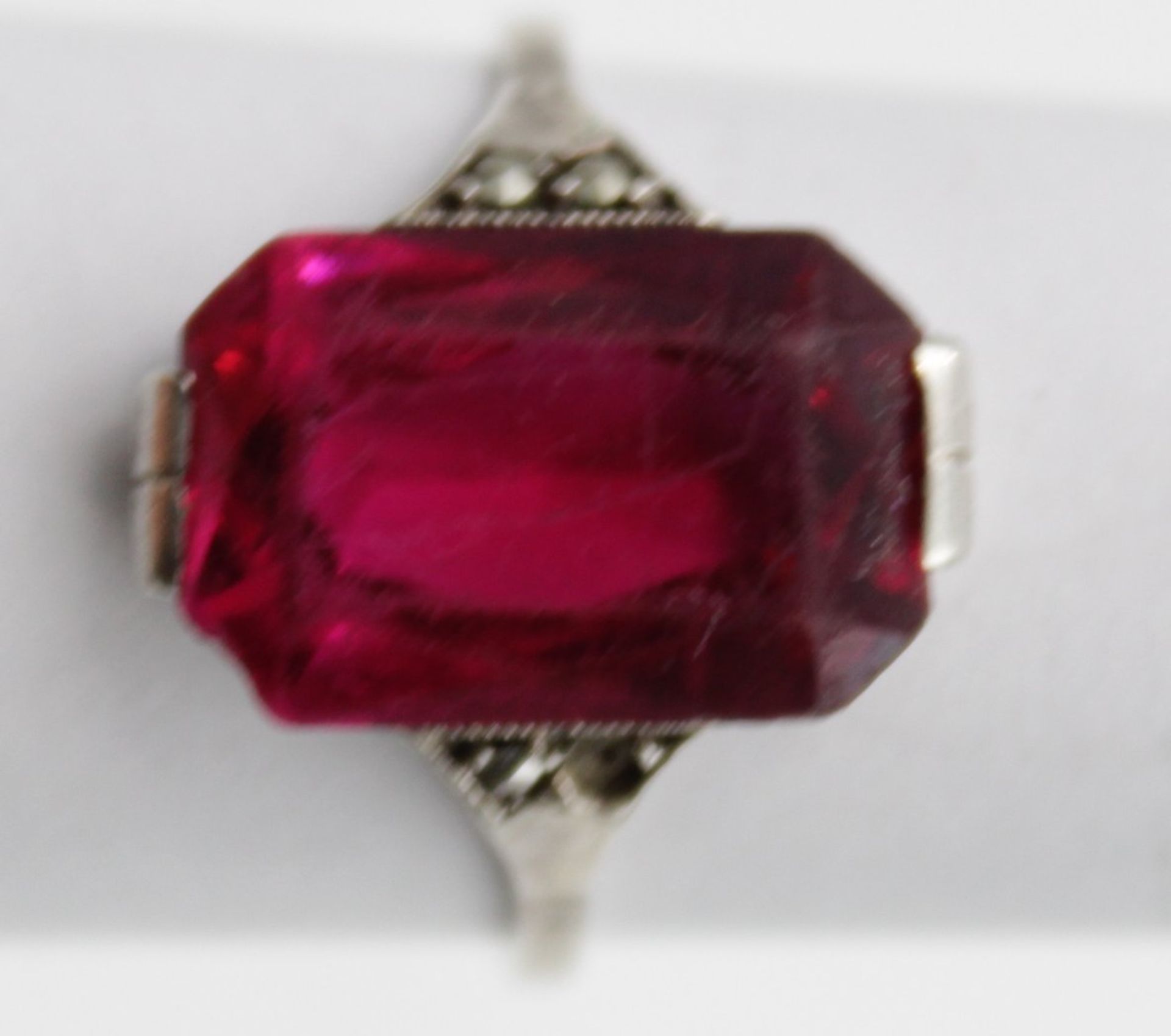 835er Silber-Ring um 1900, pinker Farbstein und Markasiten (1x fehlt), Stein lose, 3gr., RG 54 - Bild 3 aus 4