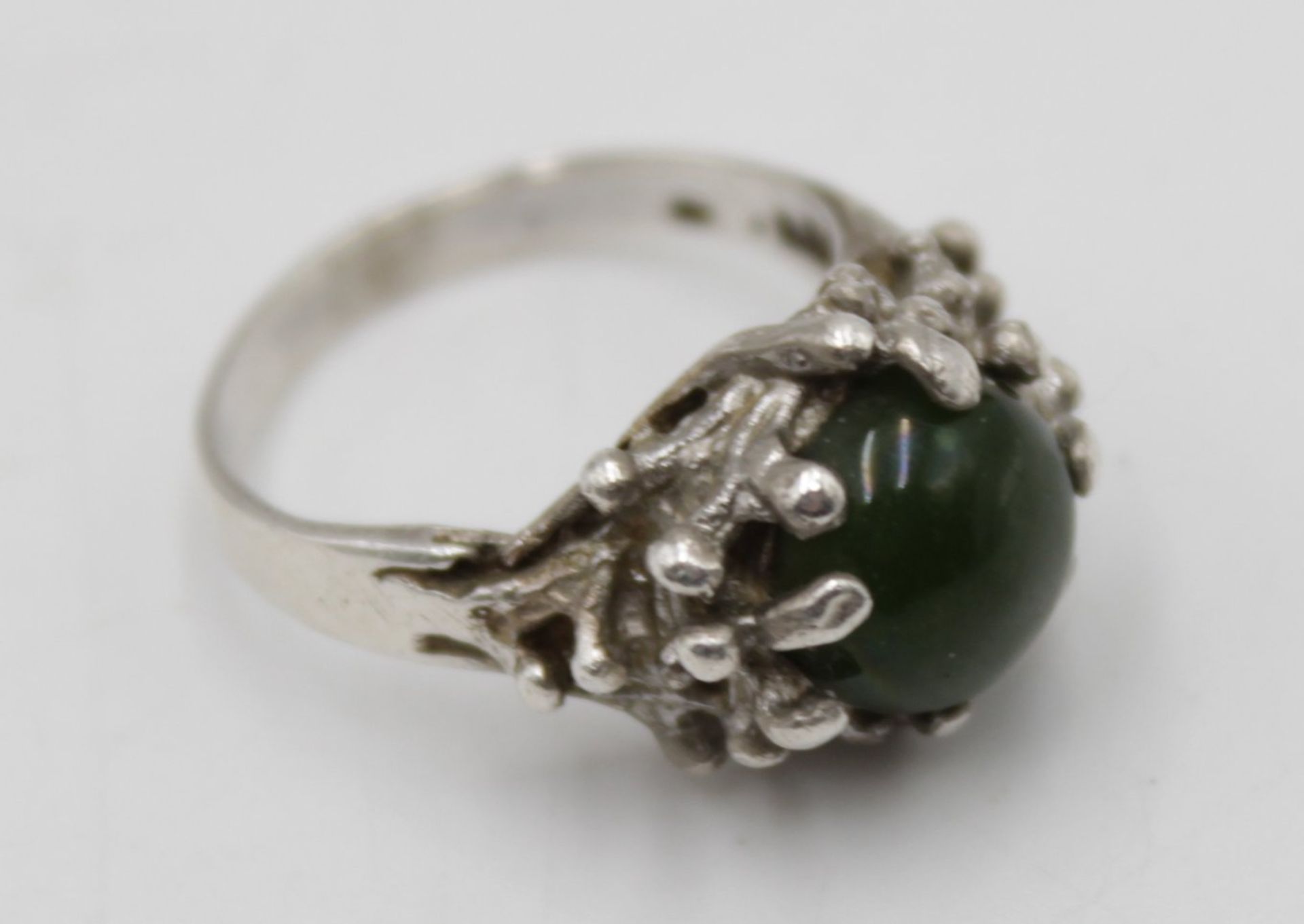 925er Silber-Ring mit Jade, 4,7gr., RG 54