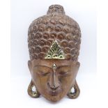 Buddahmaske, Holz mit Goldbemalung, Südostasien, 46 x 19 cm, leichte Altersspuren
