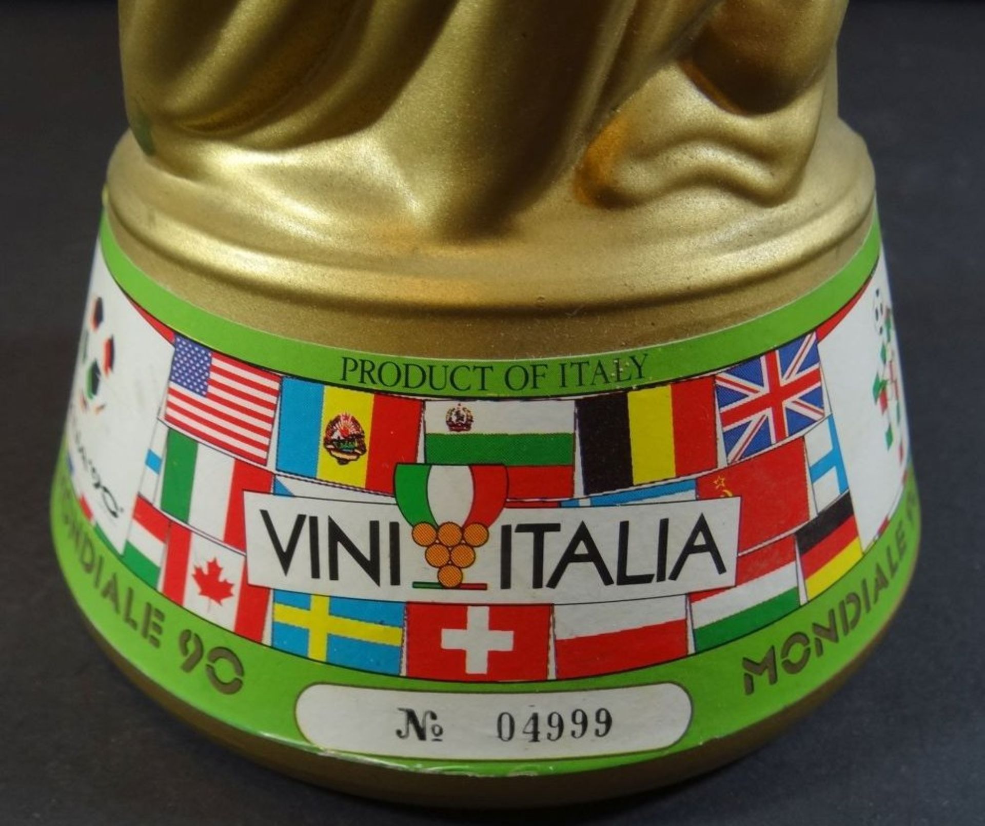 grosse 3 L Flasche "Barbera d'Asti" 1990, anlässlich der Fussball-WM, limitierte Auflage, H-47 cm - Bild 4 aus 6