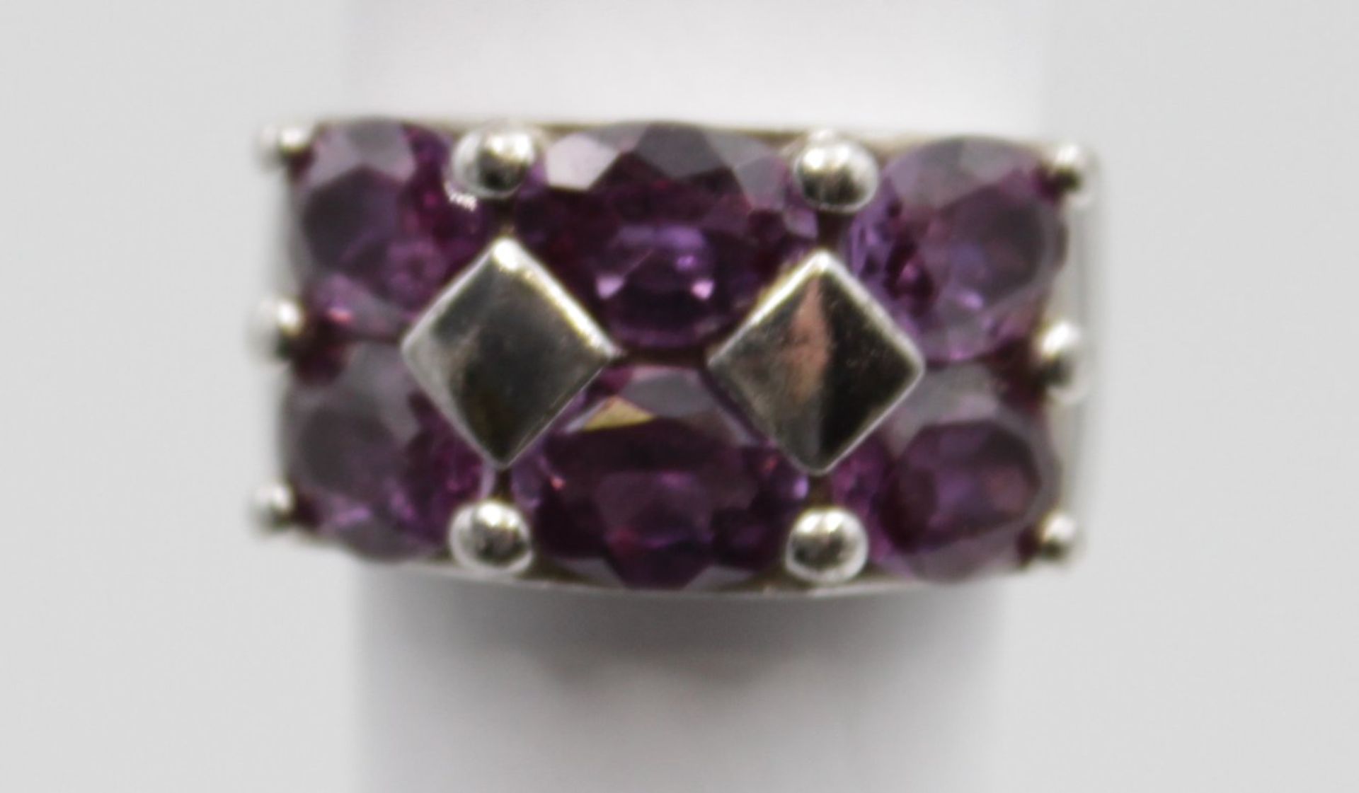 925er Silber-Ring, lila facc. Steine, 10,5gr., RG 60 - Bild 3 aus 4