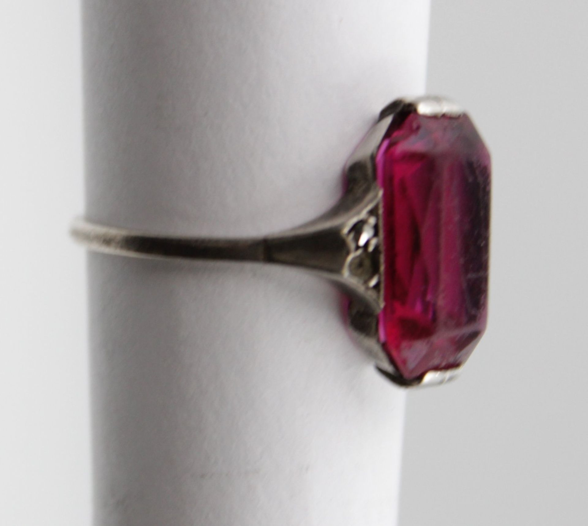 835er Silber-Ring um 1900, pinker Farbstein und Markasiten (1x fehlt), Stein lose, 3gr., RG 54 - Bild 2 aus 4