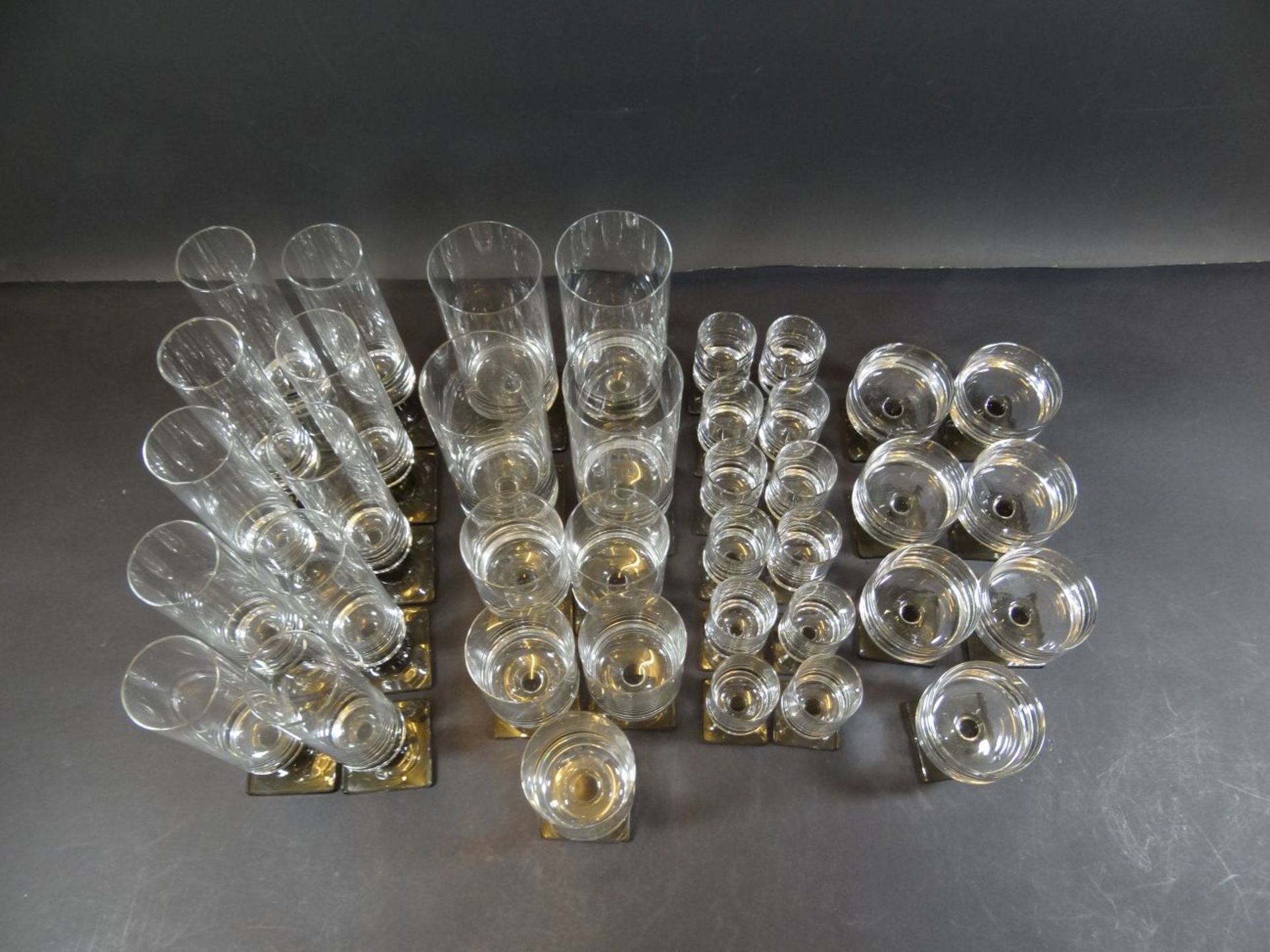 38x diverse Gläser "Rosenthal" Entwurf Georg Jensen, 10x Sekt H-18 cm, 4x Bier, 5x Sektschalen, 12x - Bild 2 aus 5