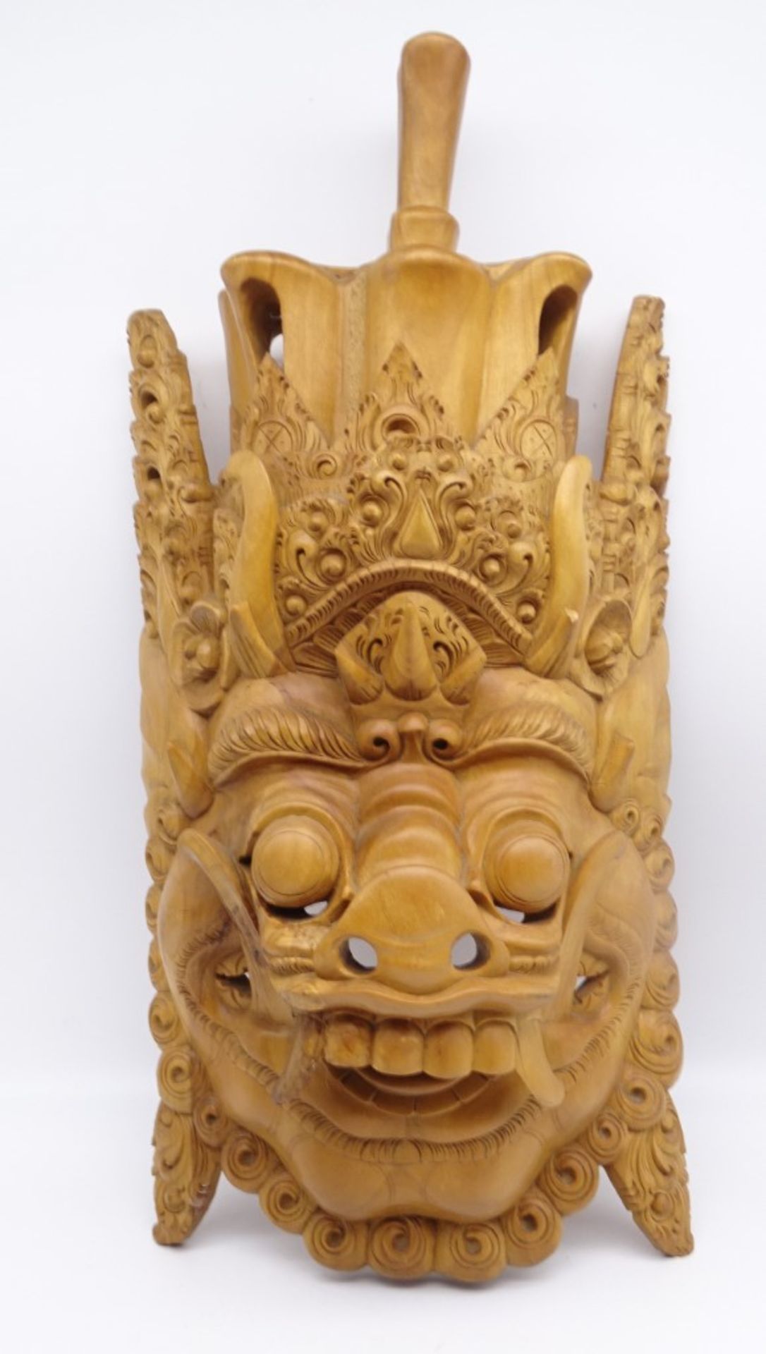 Balinesische Barong-Maske aus Holz, 56 x 26,5 cm, im Mundwinkel rechte Seite Riss, leicht reinigung