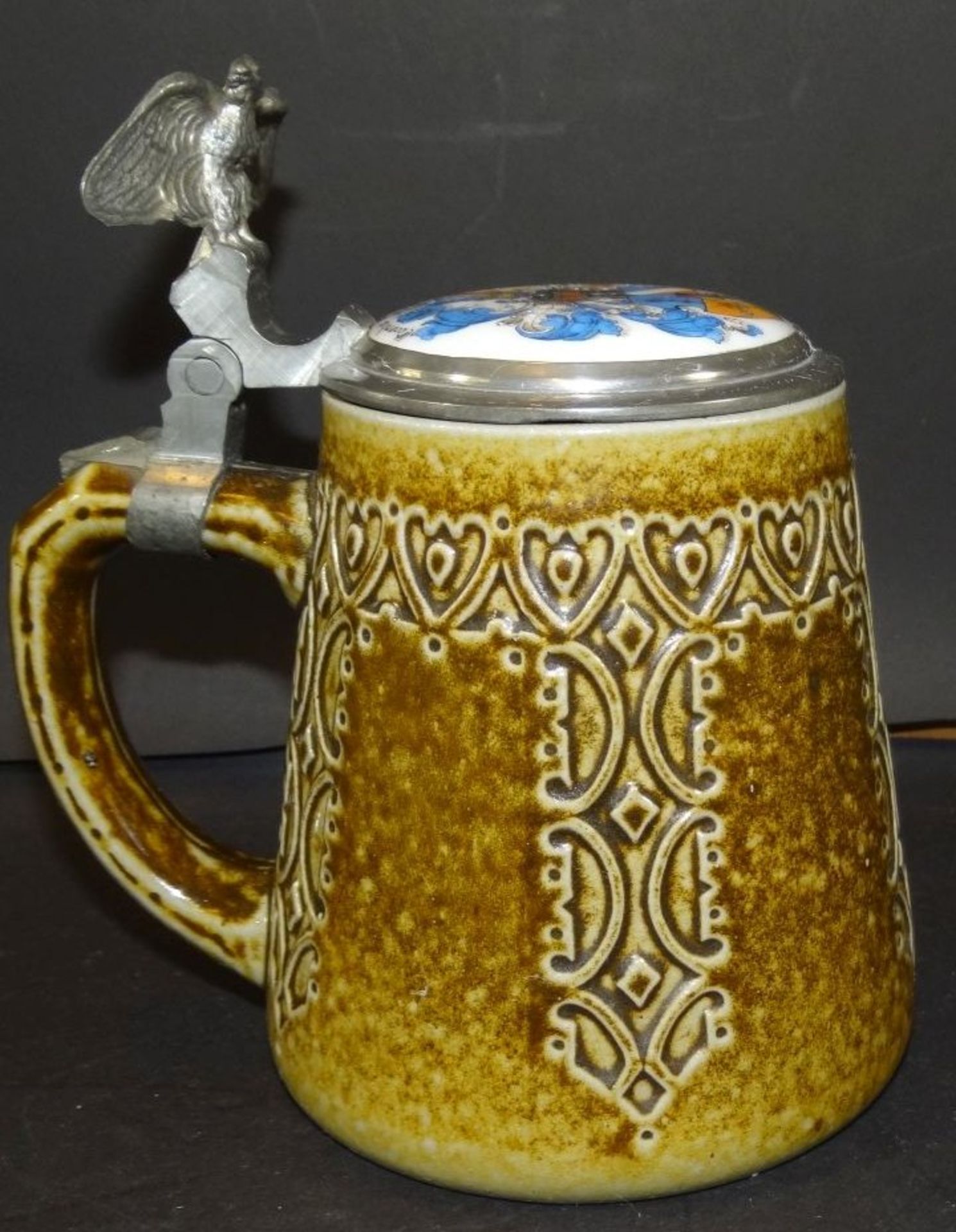 Jugendstil-Bierkrug mit studentischen Deckel-Wappen "Cocordia sei's Panier" und Widmung, um 1910, H